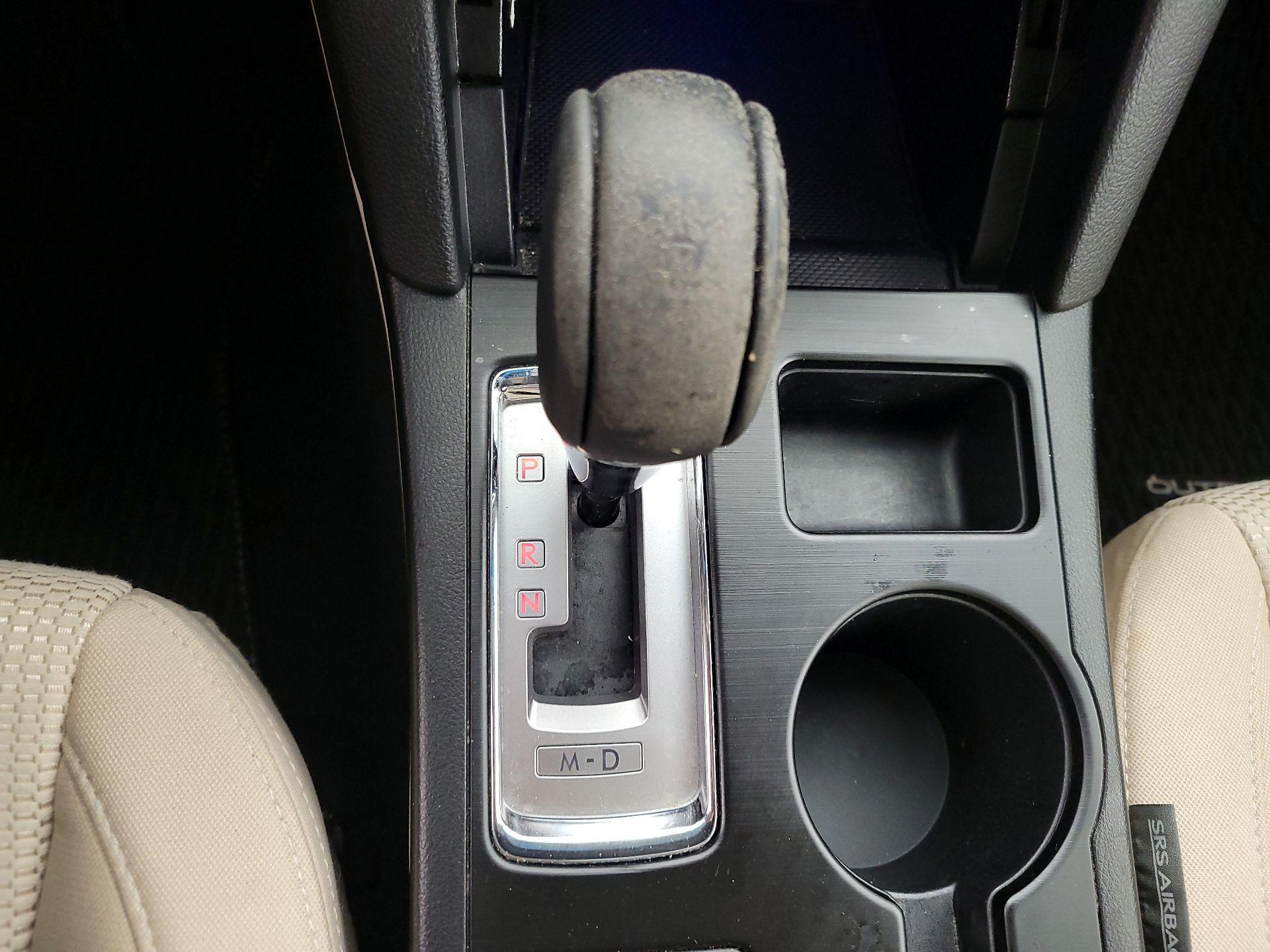 Thumbnail: 2016 Subaru Outback - 18