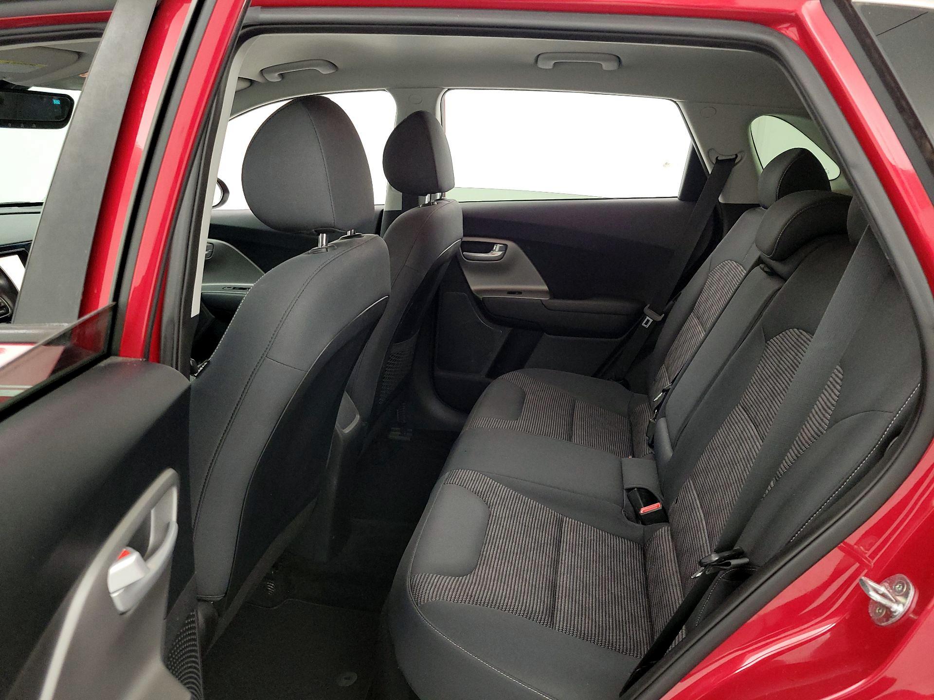 Thumbnail: 2019 Kia Niro - 19