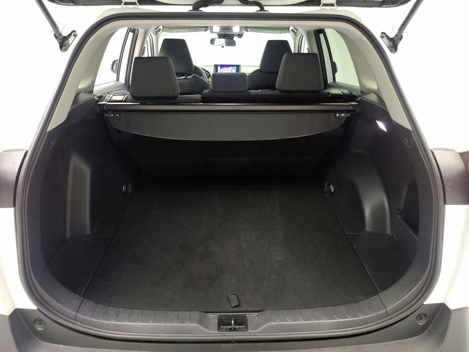 Thumbnail: 2025 Toyota RAV4 - 20