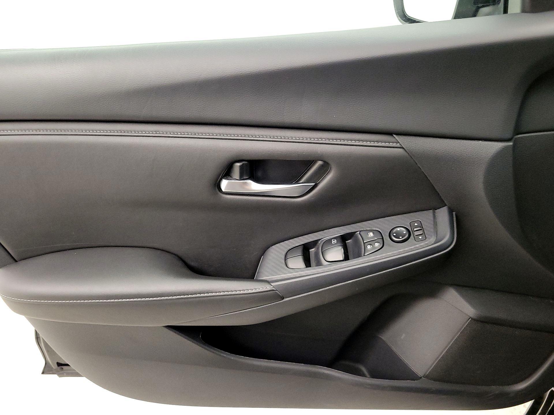 Thumbnail: 2024 Nissan Sentra - 12