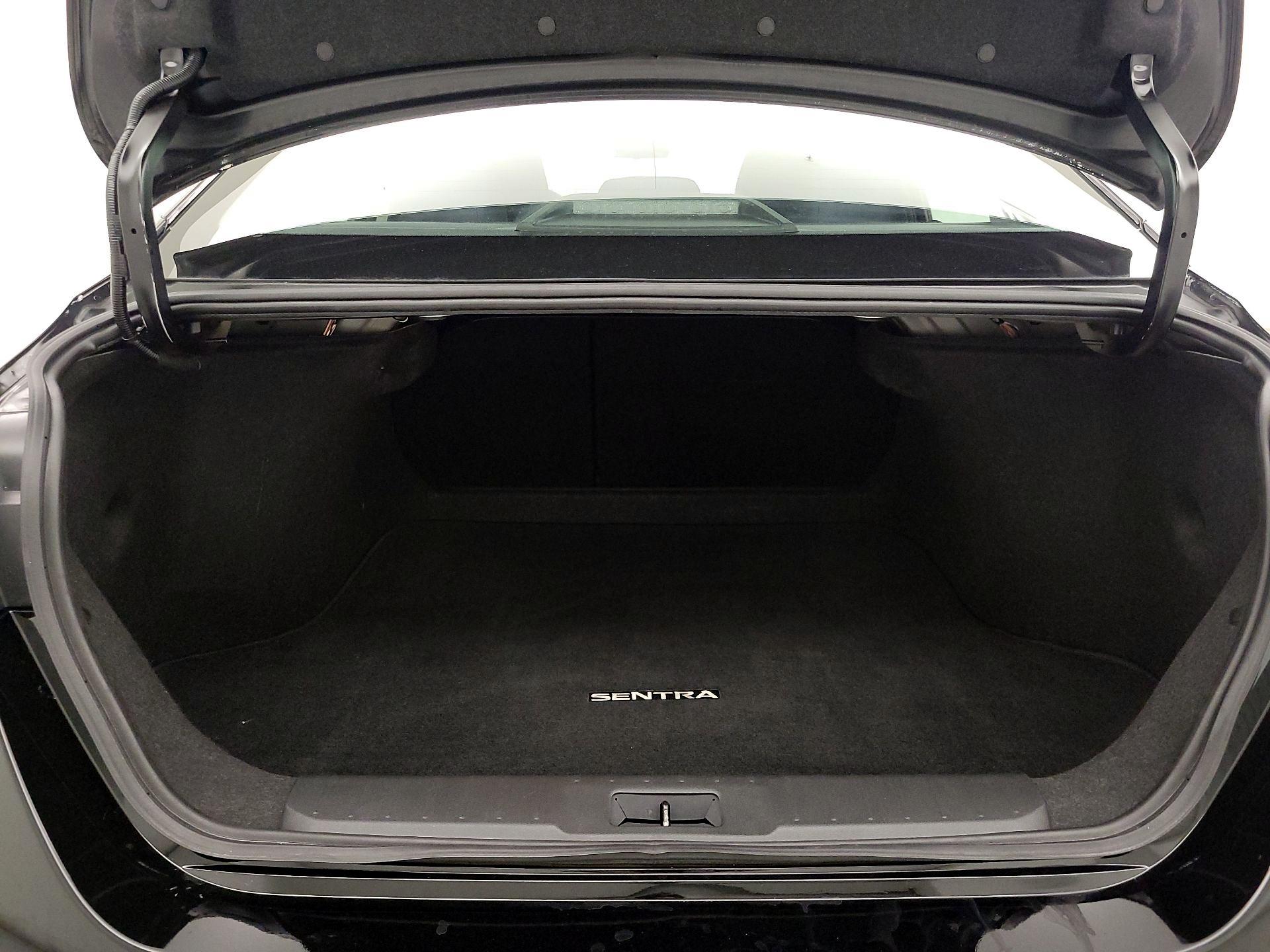 Thumbnail: 2024 Nissan Sentra - 20