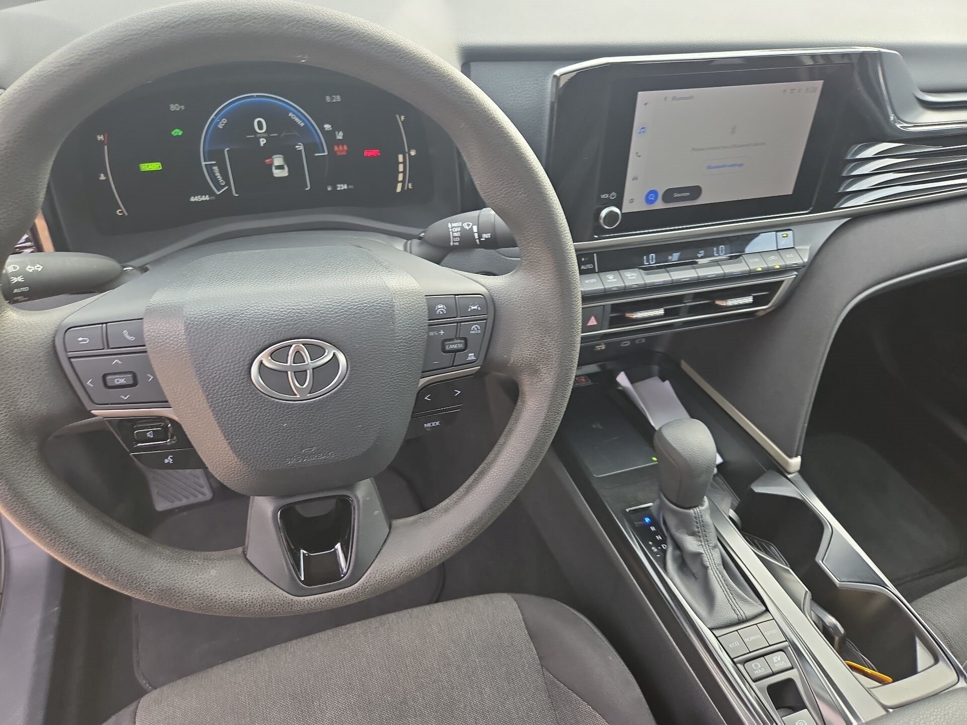 Thumbnail: 2025 Toyota Camry - 11