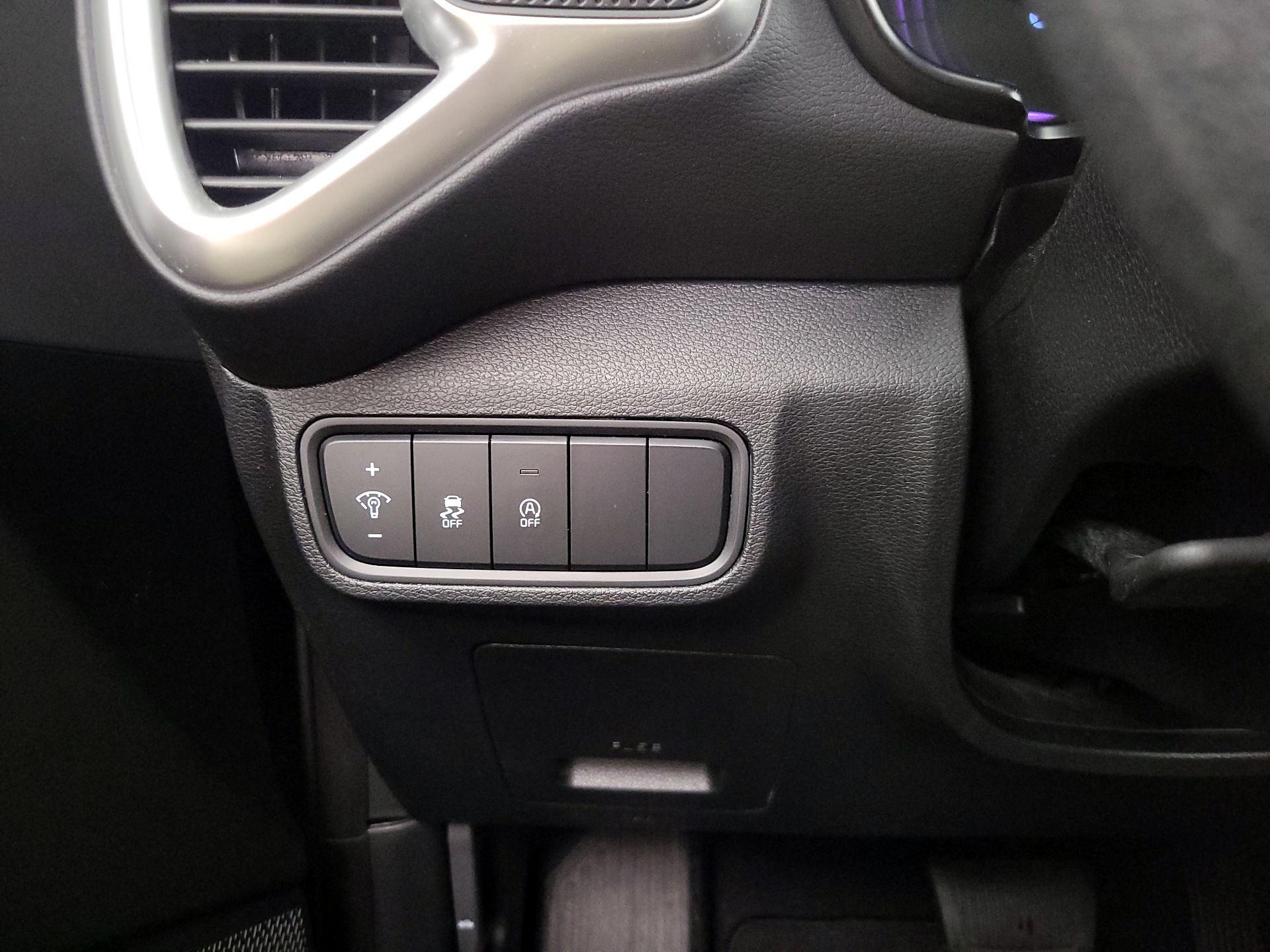 Thumbnail: 2025 Kia Soul - 13