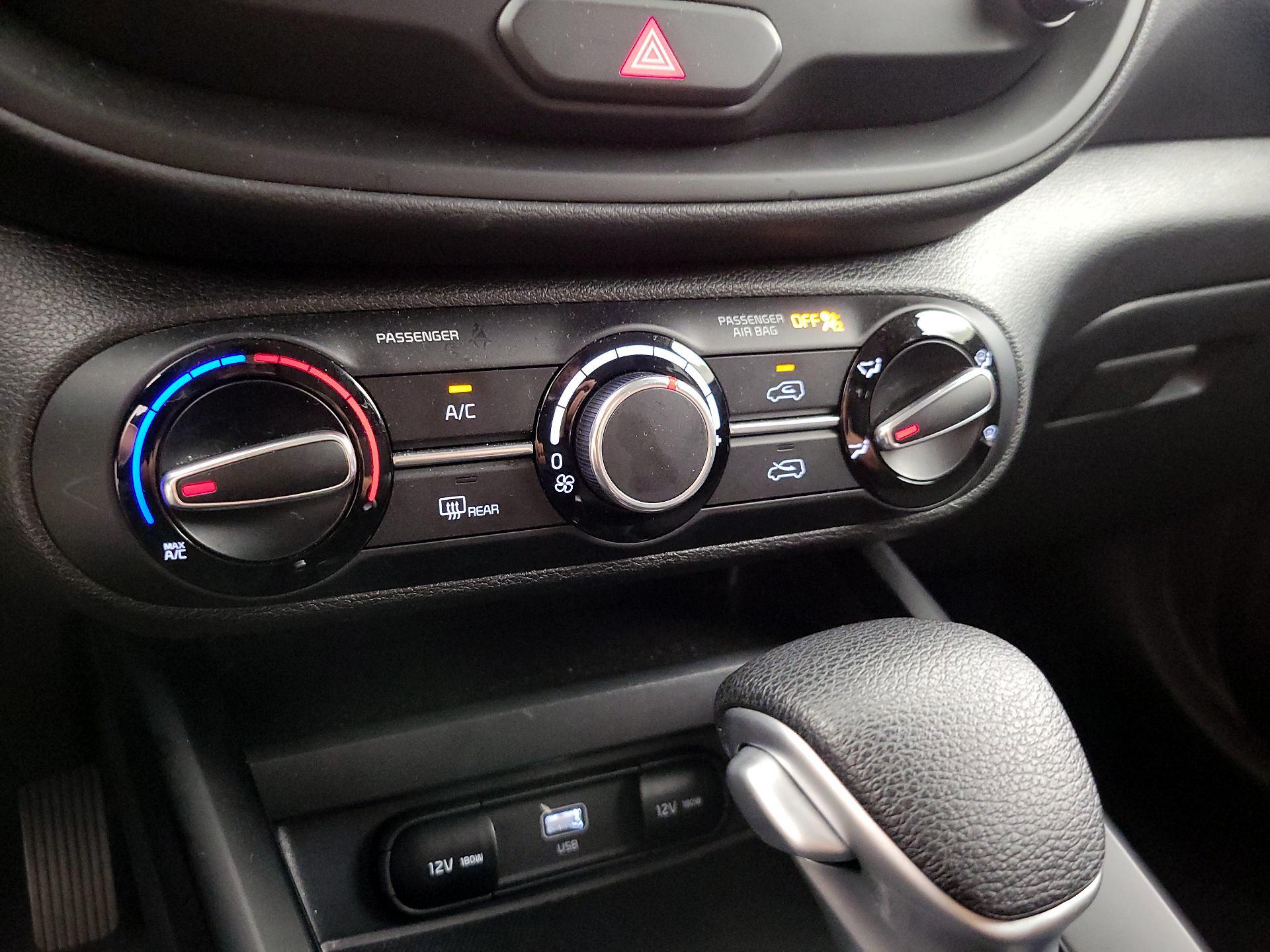 Thumbnail: 2025 Kia Soul - 16