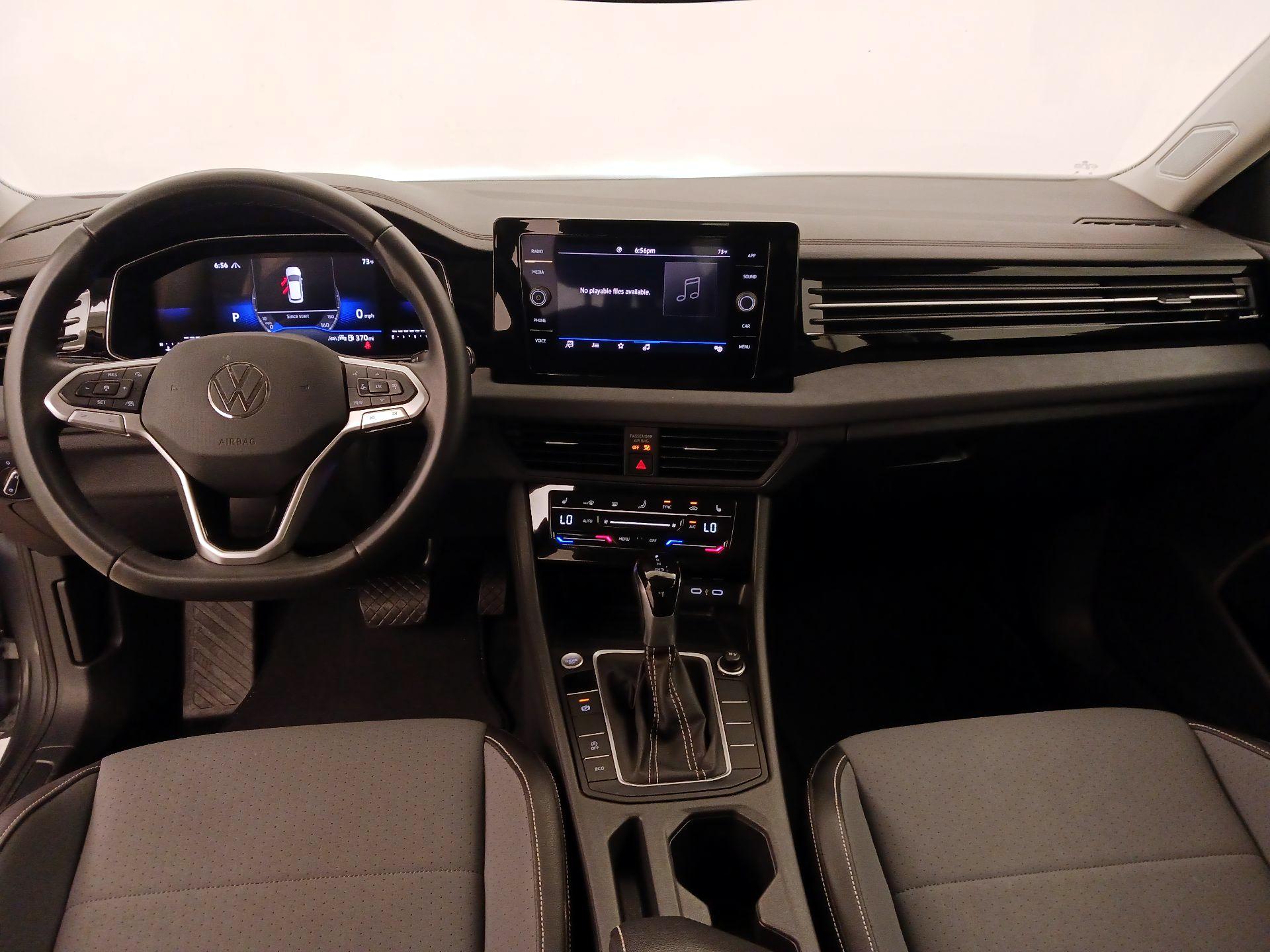 Thumbnail: 2025 Volkswagen Jetta - 9