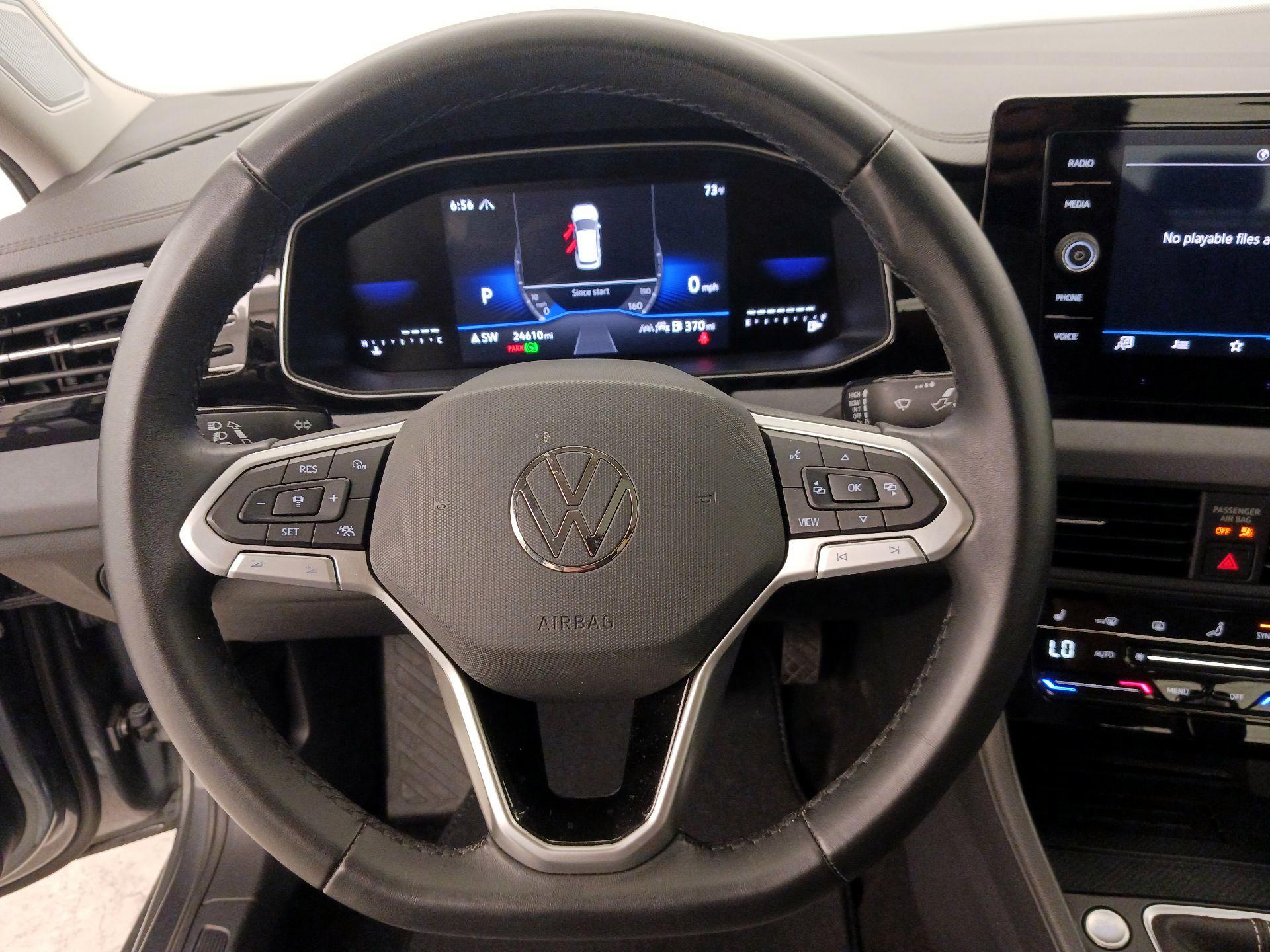 Thumbnail: 2025 Volkswagen Jetta - 10