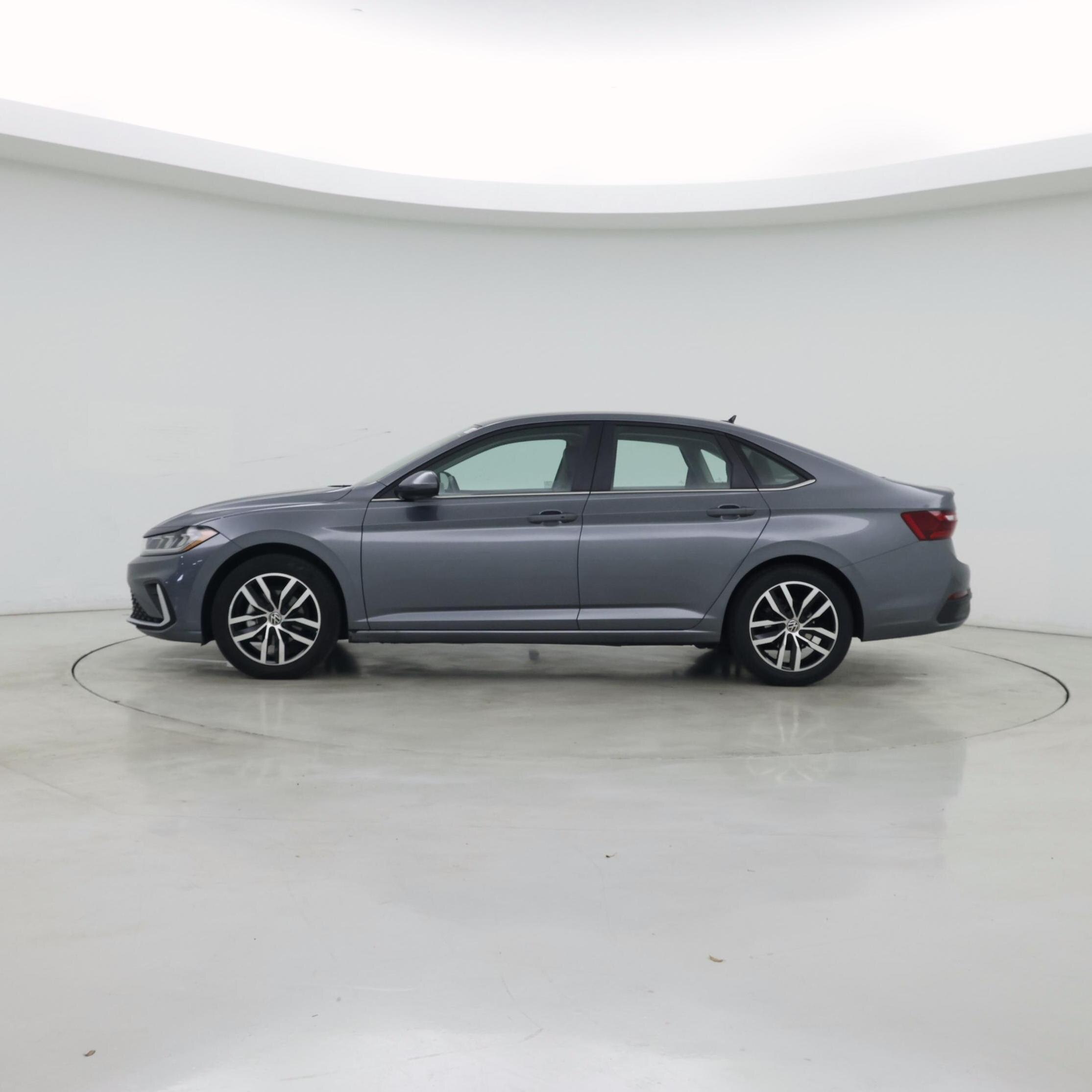 Thumbnail: 2025 Volkswagen Jetta - 3