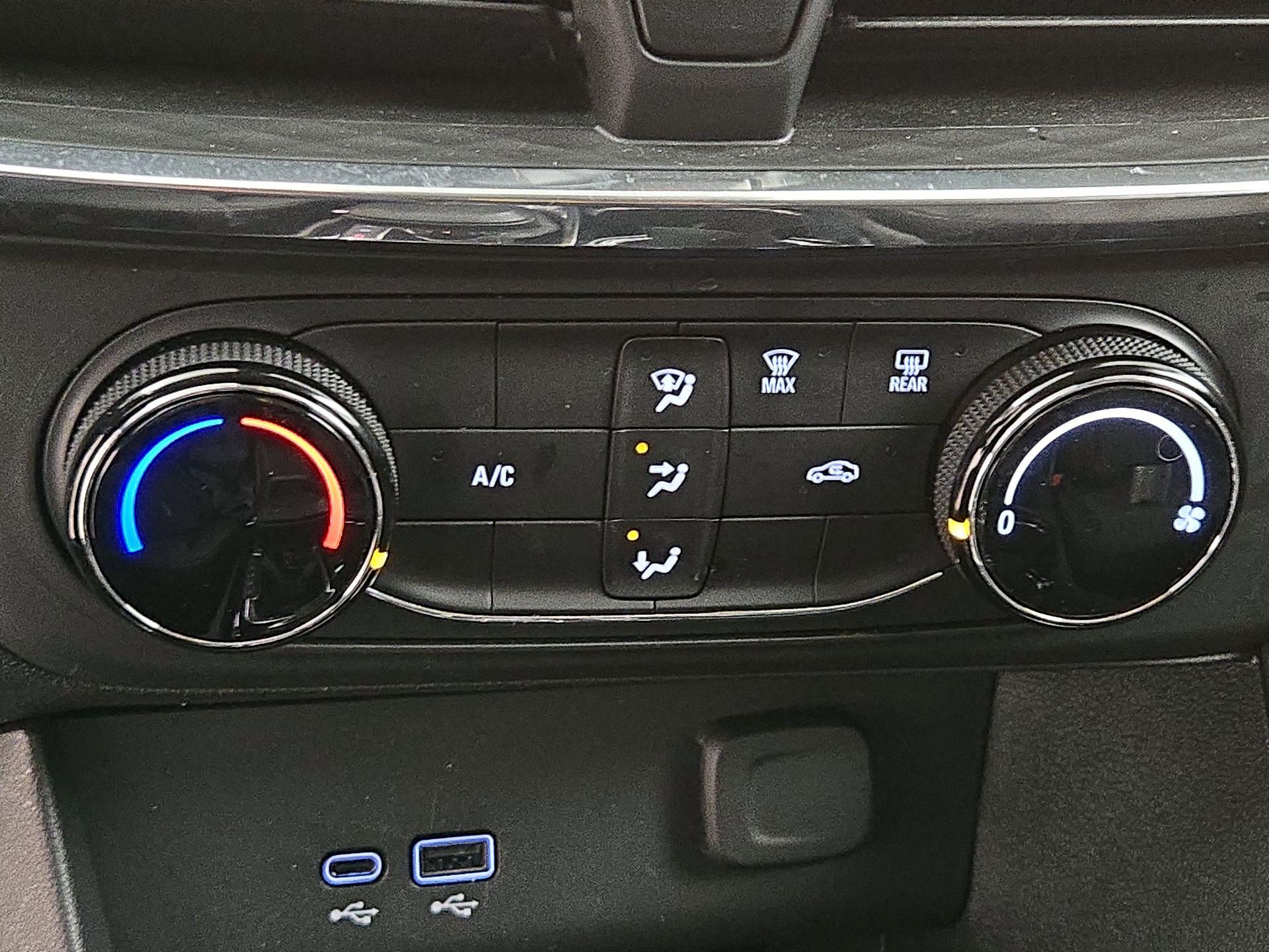 Thumbnail: 2025 Buick Encore GX - 16