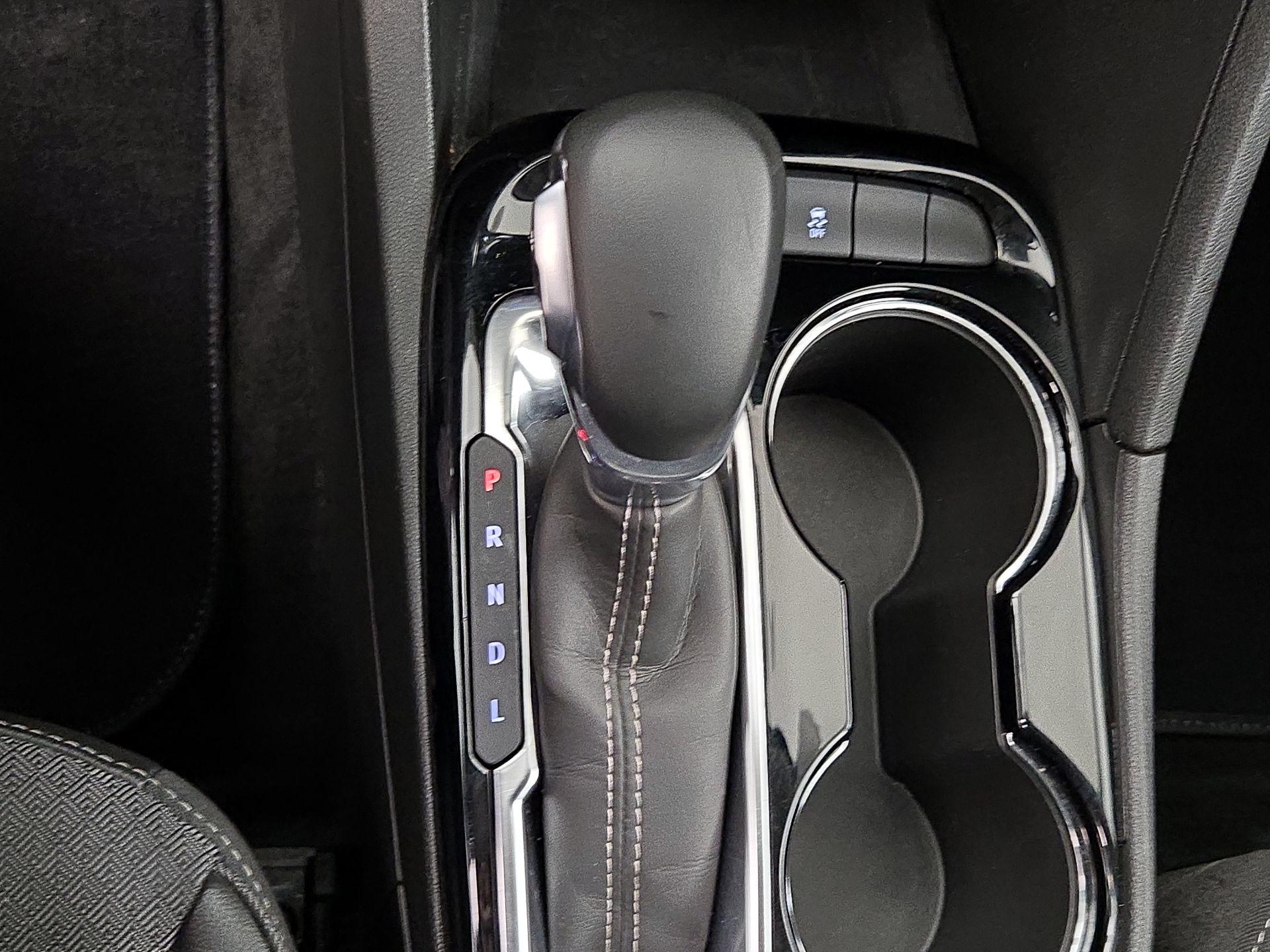 Thumbnail: 2025 Buick Encore GX - 17