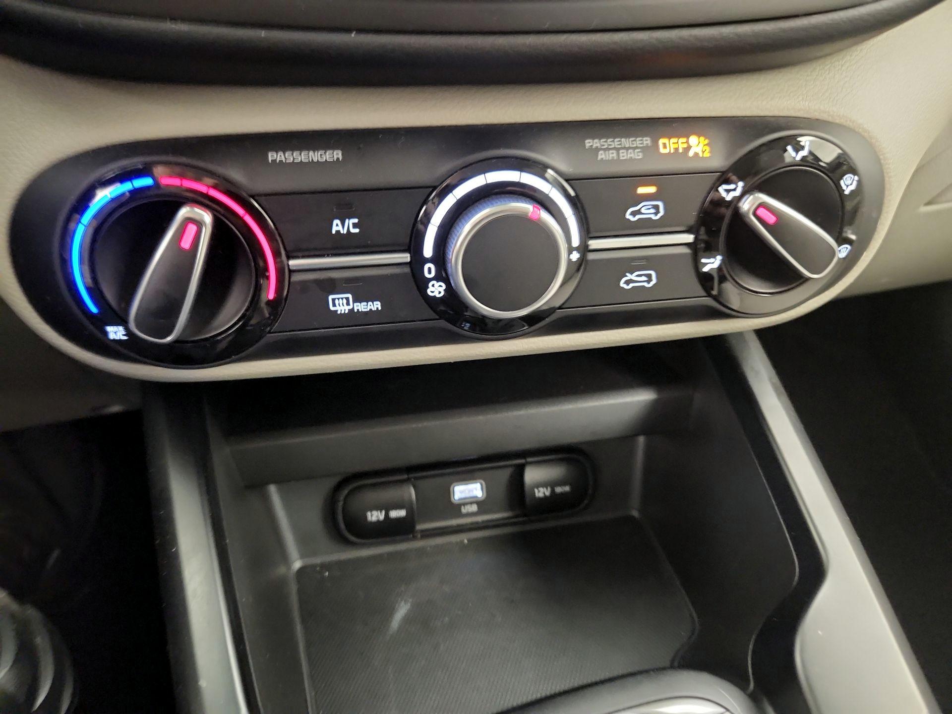 Thumbnail: 2025 Kia Soul - 16