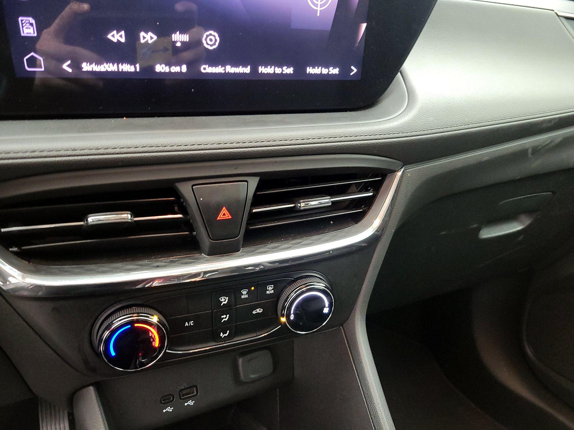 Thumbnail: 2025 Buick Encore GX - 16