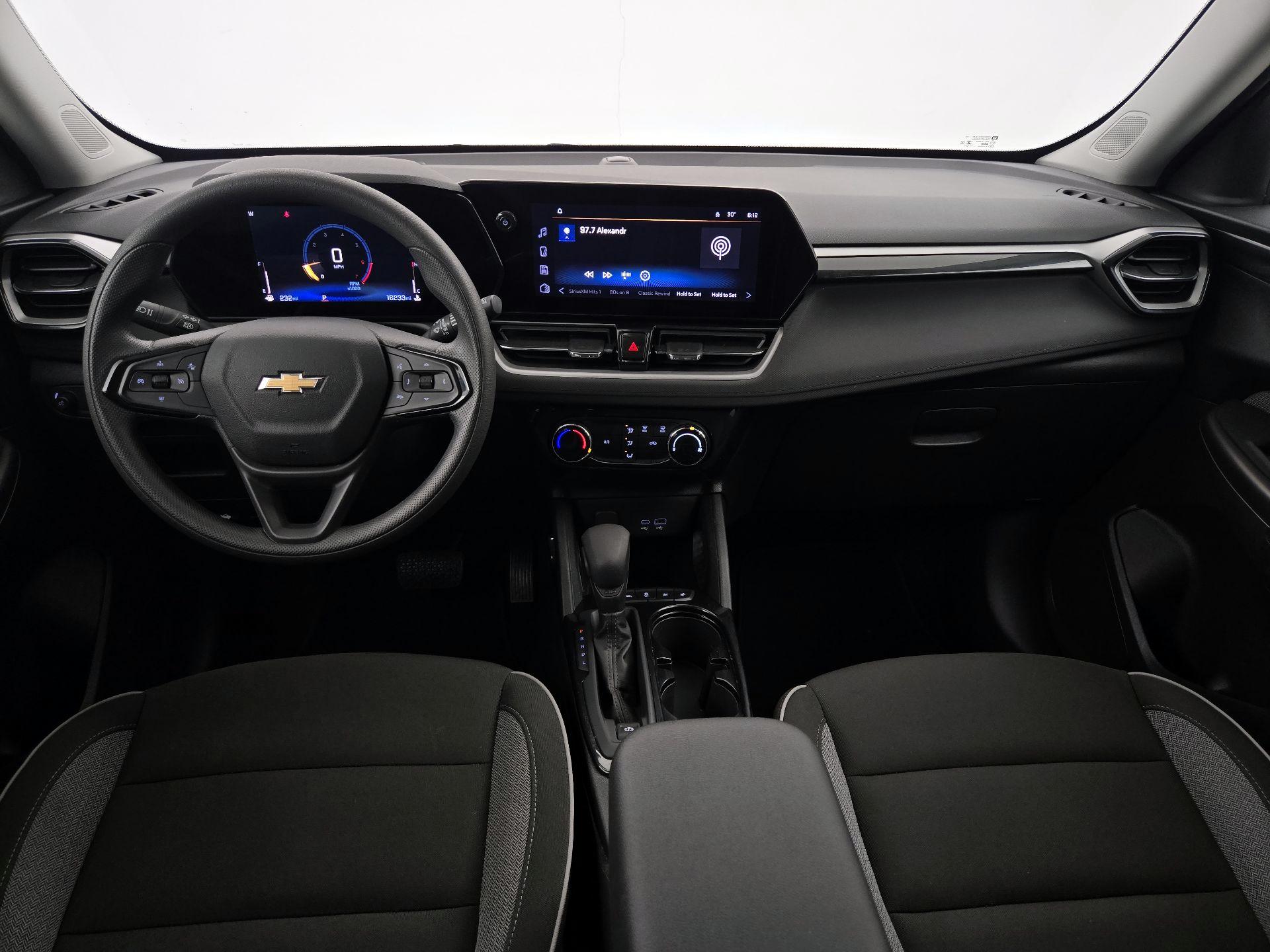 Thumbnail: 2025 Chevrolet TrailBlazer - 9