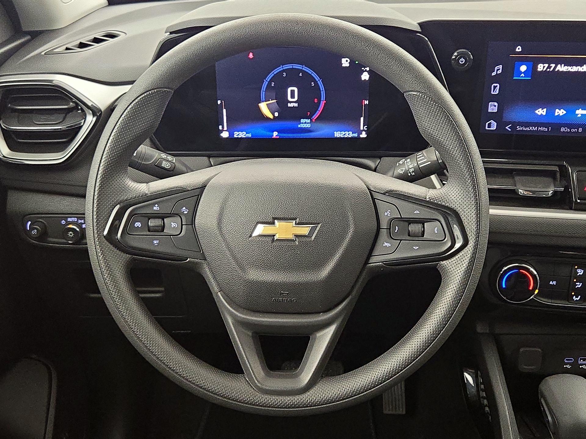 Thumbnail: 2025 Chevrolet TrailBlazer - 10