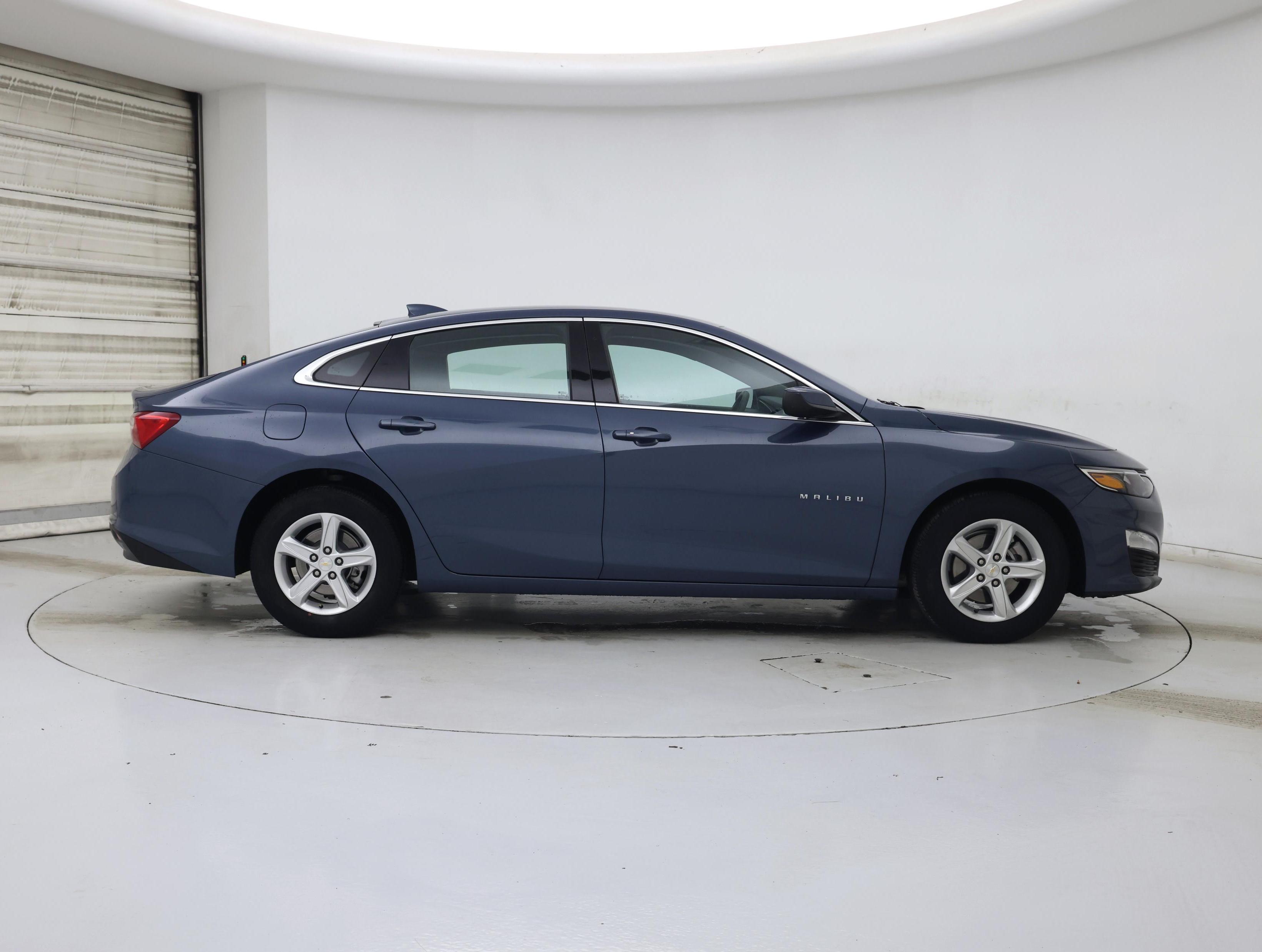 Thumbnail: 2024 Chevrolet Malibu - 7