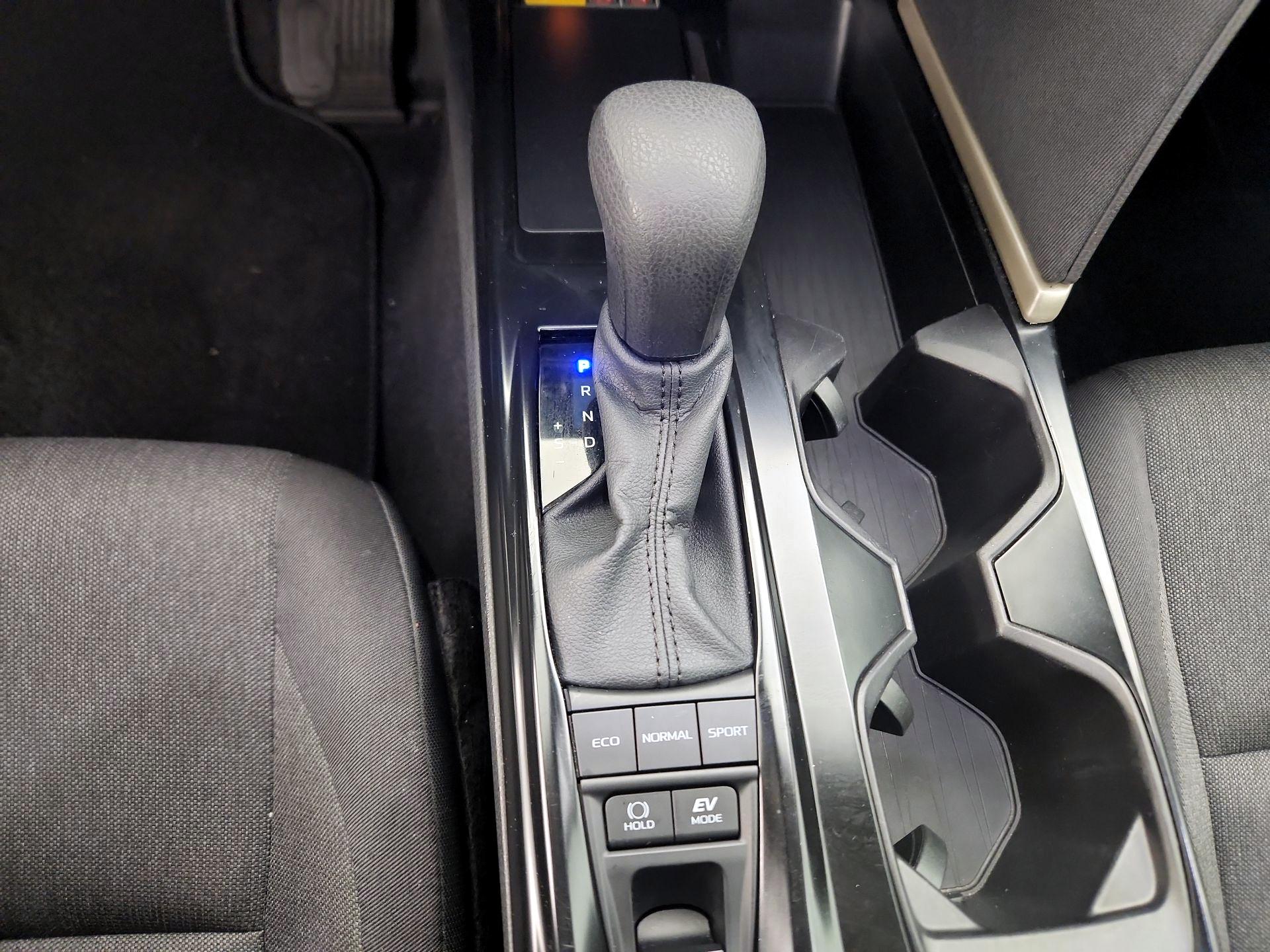 Thumbnail: 2025 Toyota Camry - 17