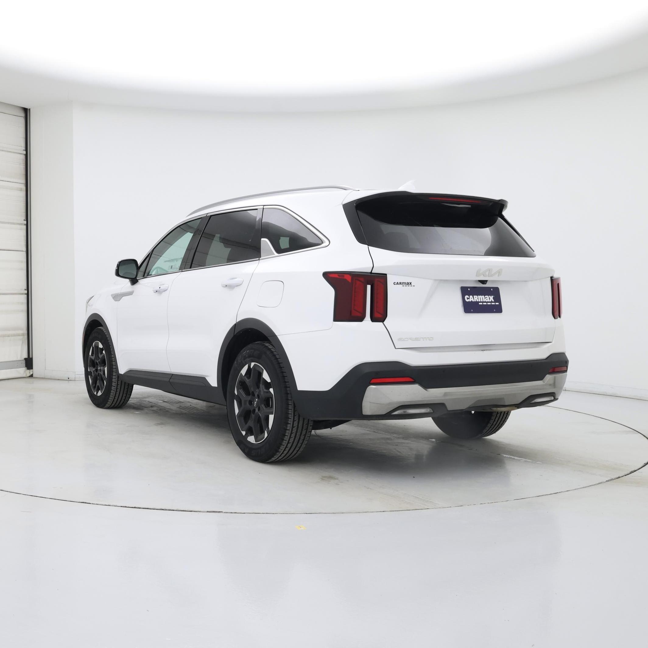 Thumbnail: 2024 Kia Sorento - 2