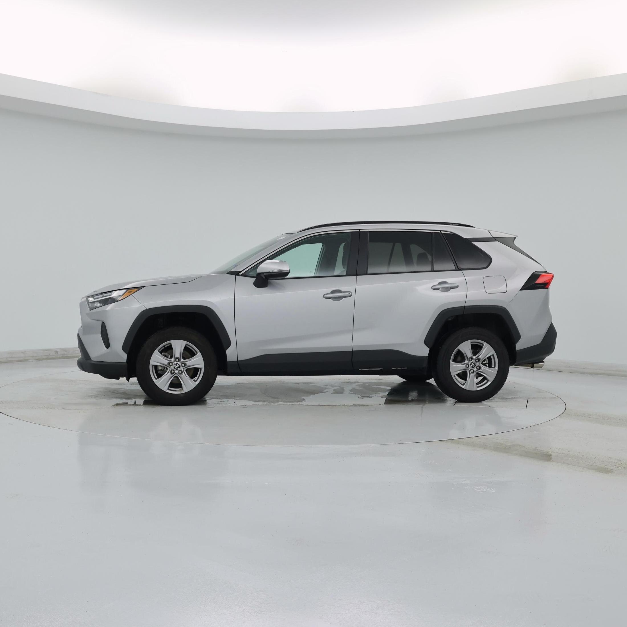 Thumbnail: 2025 Toyota RAV4 - 3