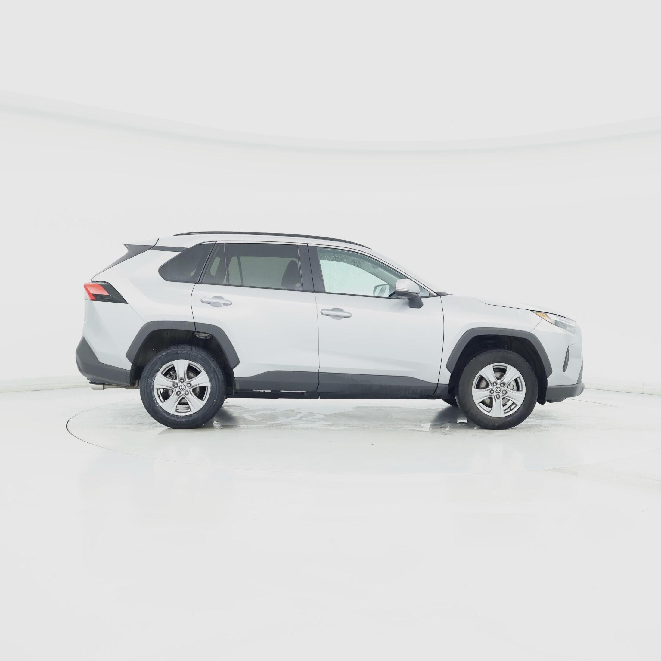 Thumbnail: 2025 Toyota RAV4 - 7