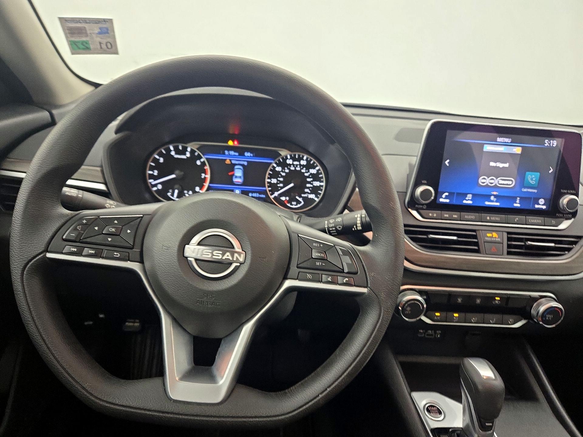 Thumbnail: 2025 Nissan Altima - 10