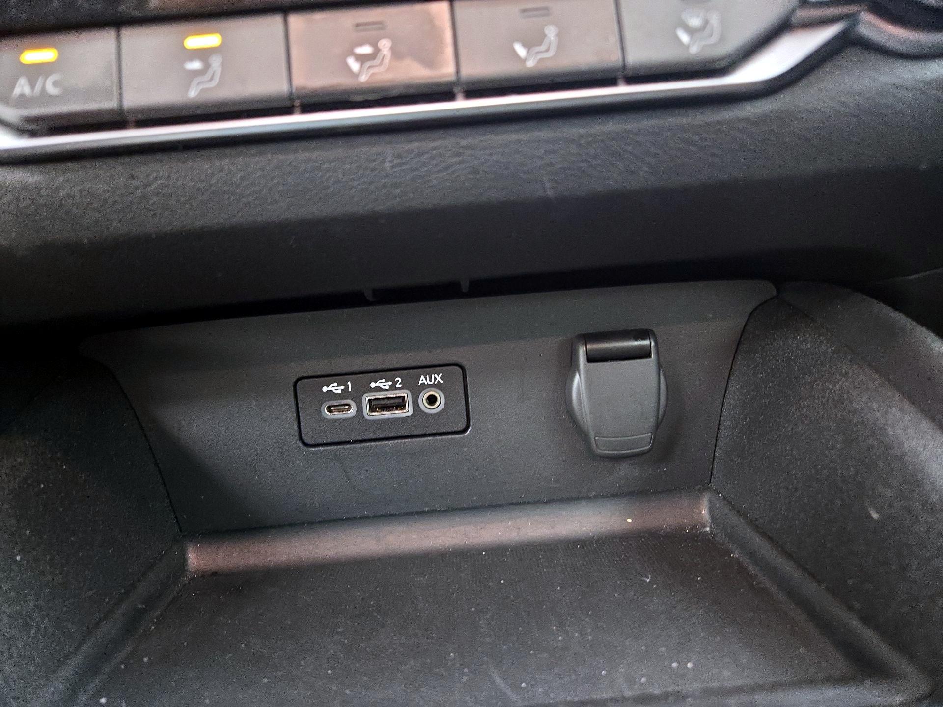 Thumbnail: 2025 Nissan Altima - 18