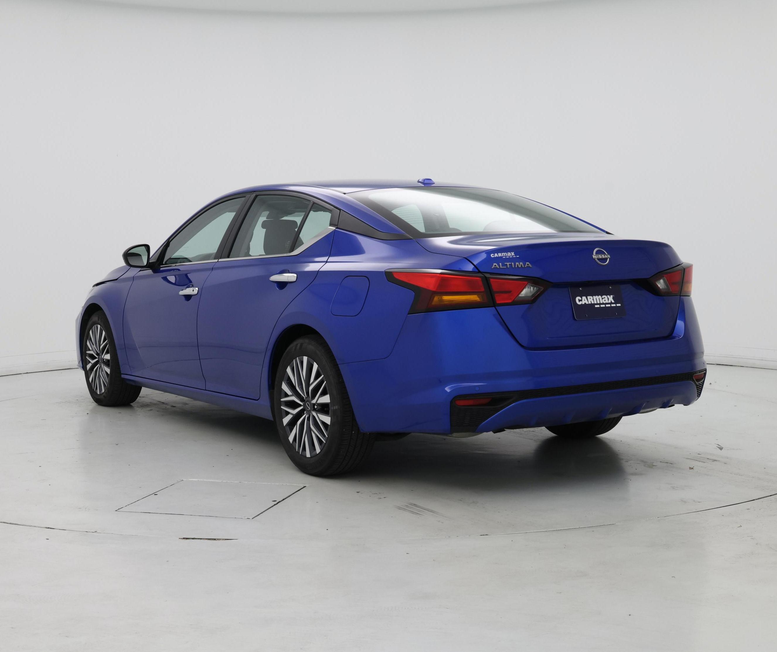 Thumbnail: 2025 Nissan Altima - 2