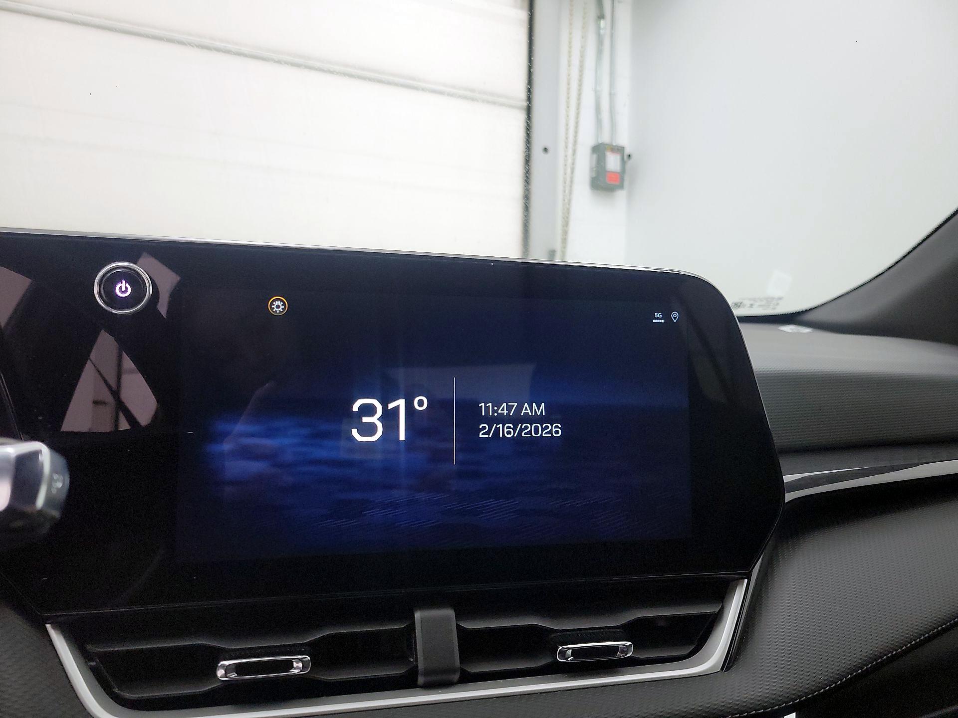 Thumbnail: 2025 Chevrolet Equinox - 15