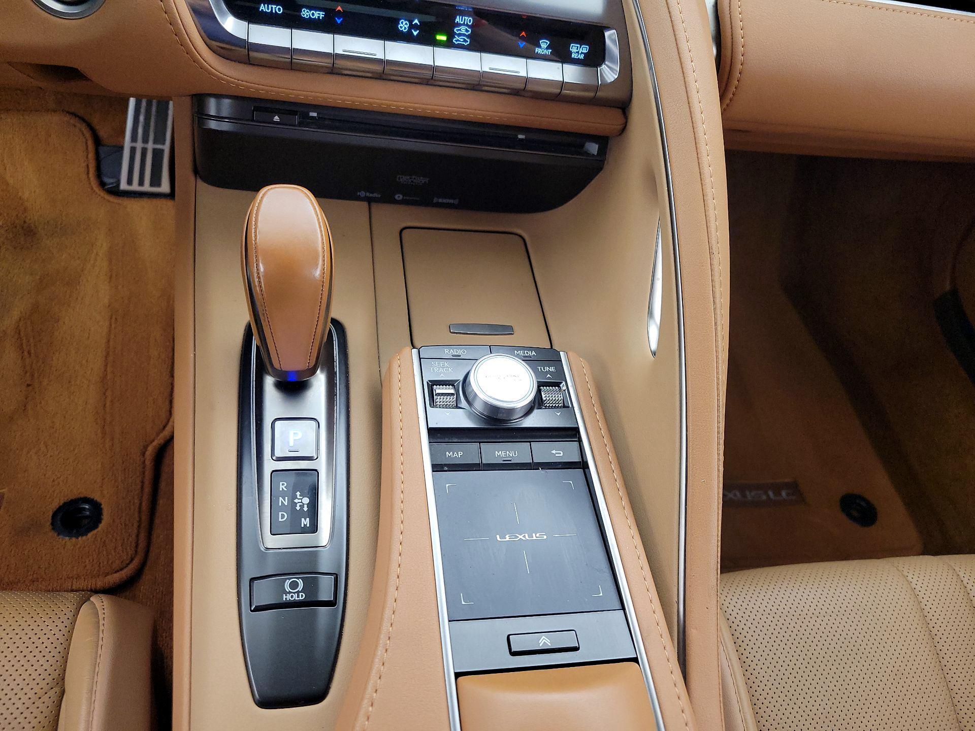 Thumbnail: 2021 Lexus LC - 18