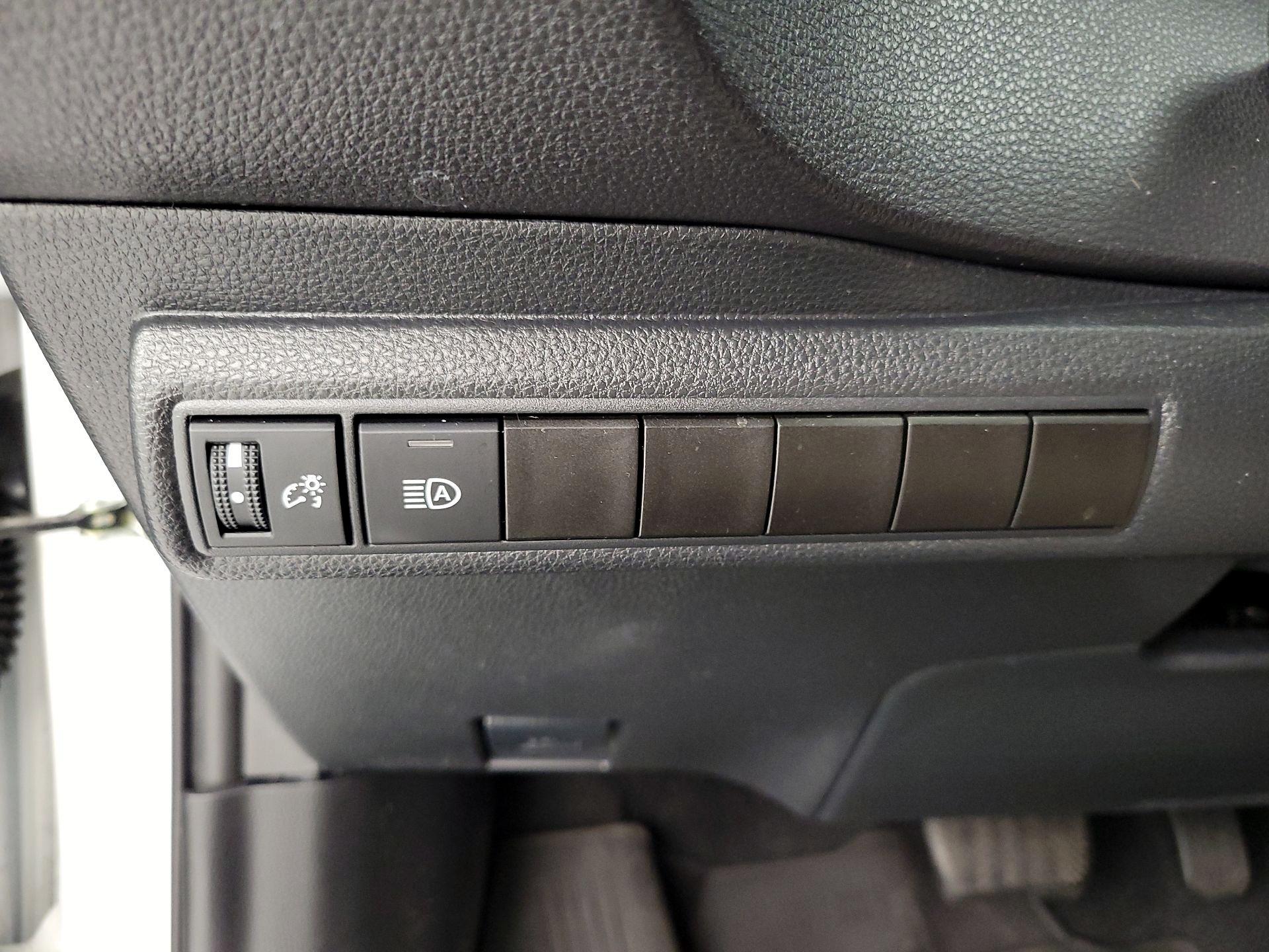 Thumbnail: 2024 Toyota Corolla - 13