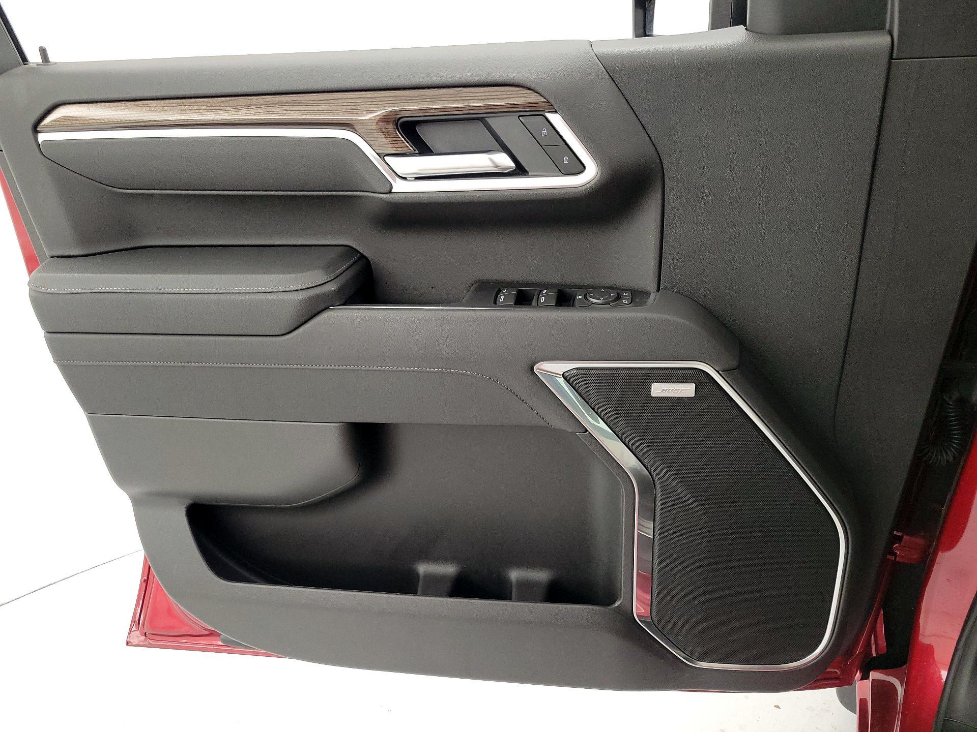 Thumbnail: 2025 Chevrolet Silverado 1500 - 12