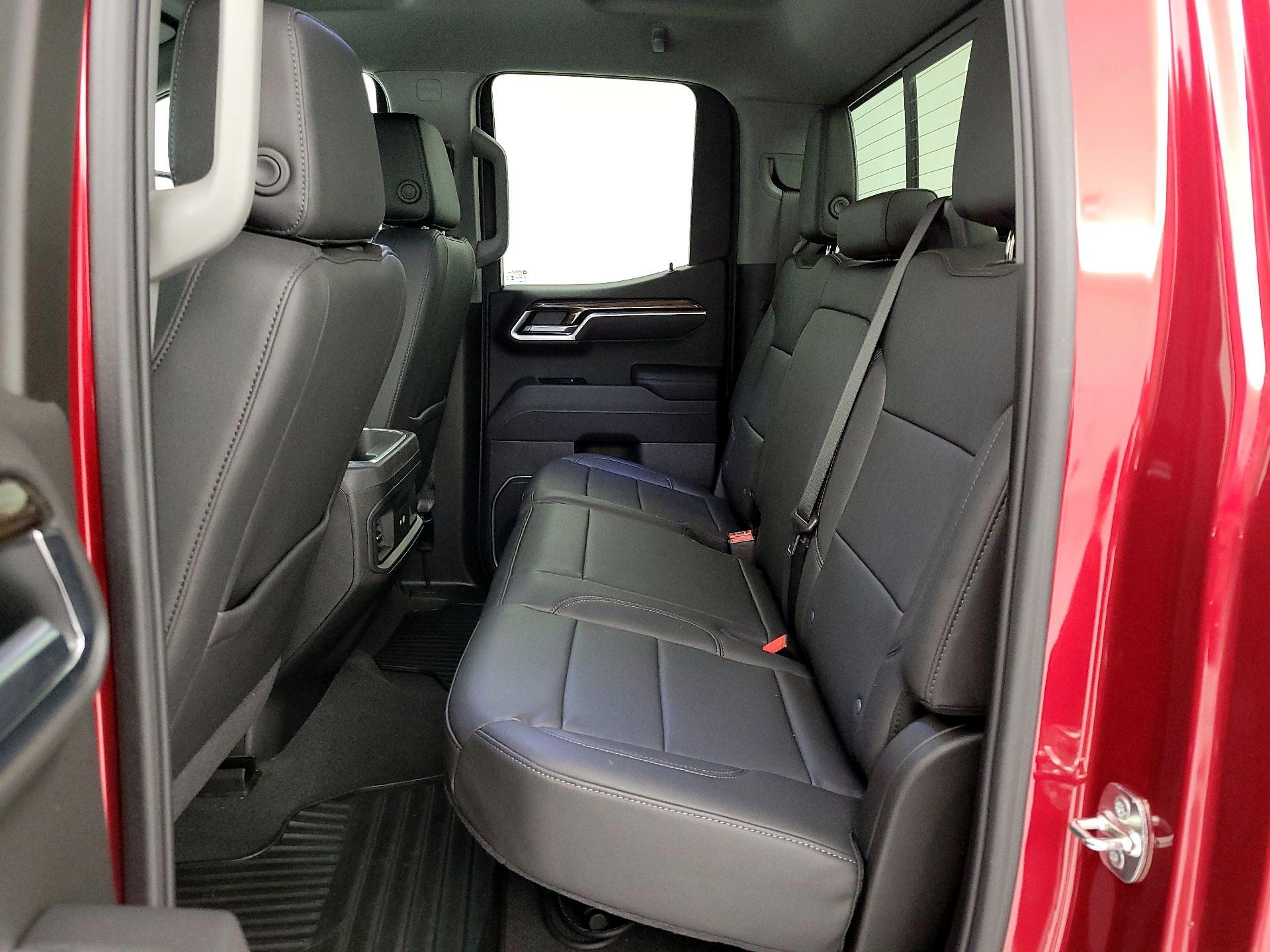 Thumbnail: 2025 Chevrolet Silverado 1500 - 20