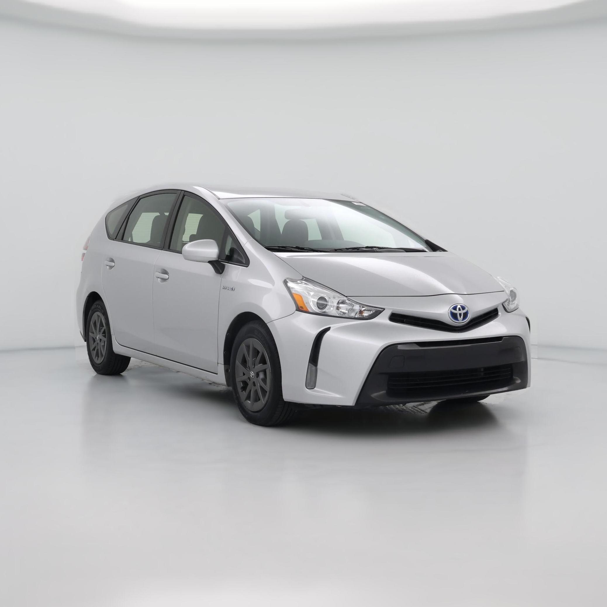 Thumbnail: 2016 Toyota Prius v - 1