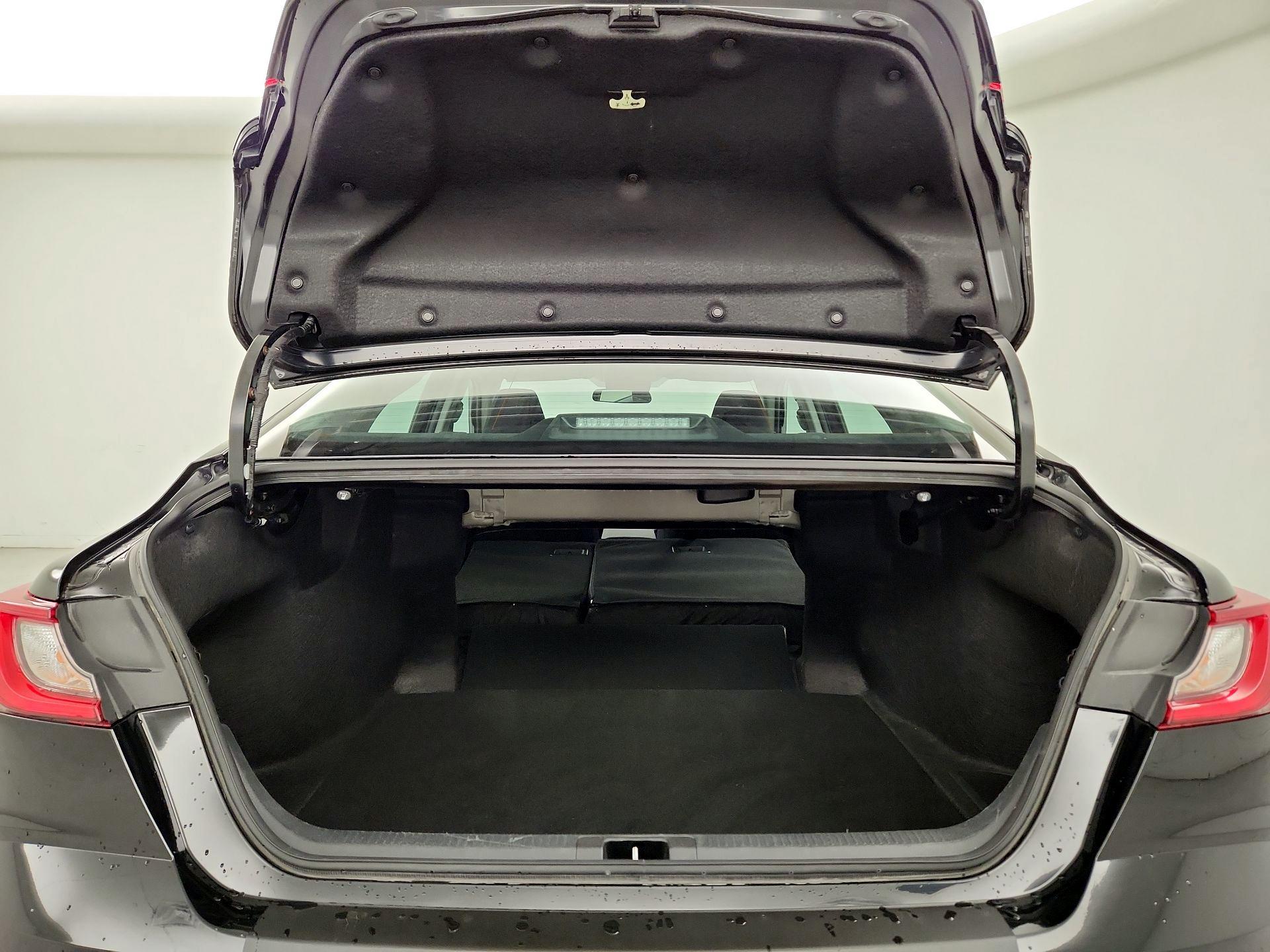 Thumbnail: 2025 Toyota Camry - 19