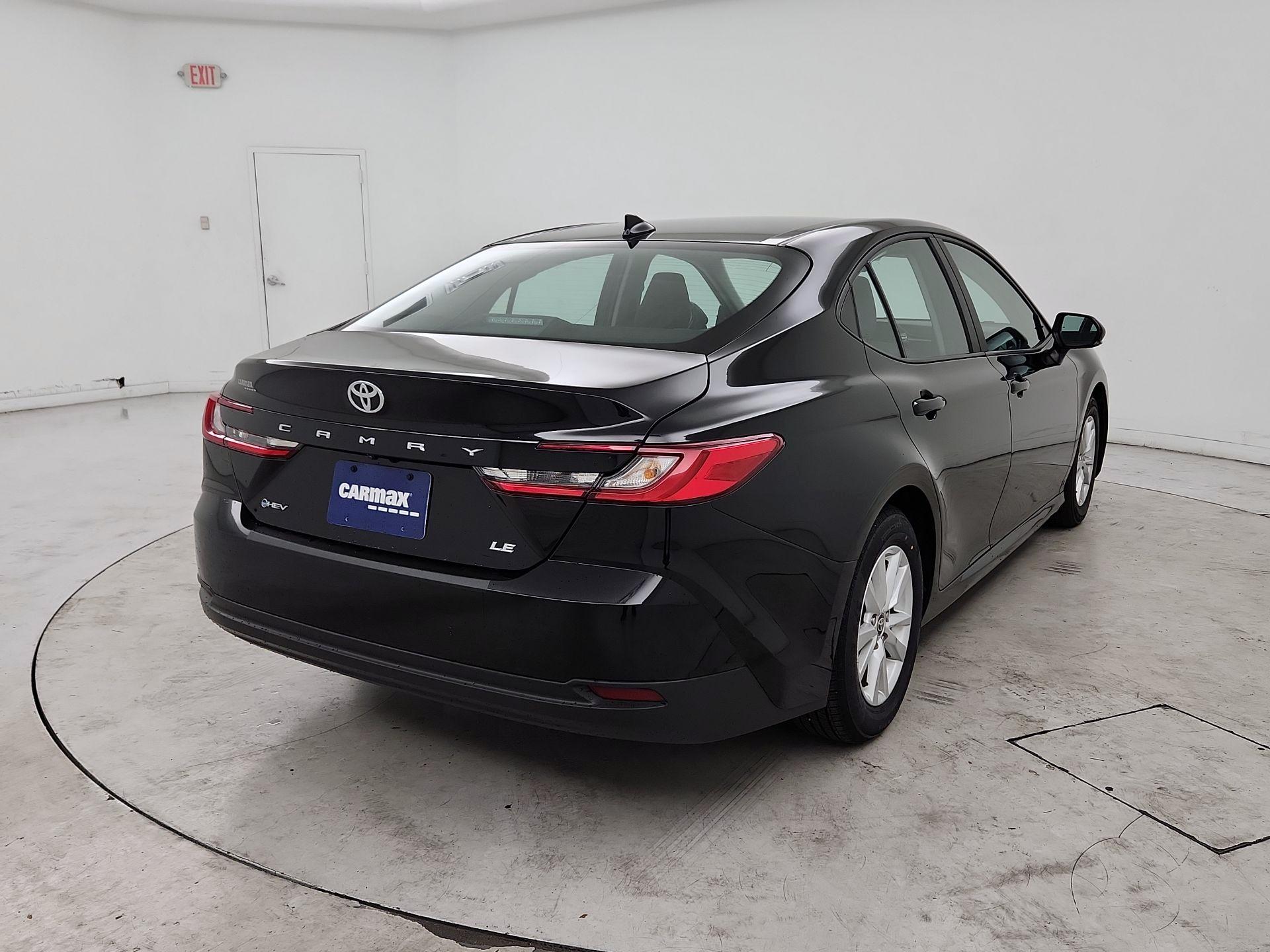 Thumbnail: 2025 Toyota Camry - 5