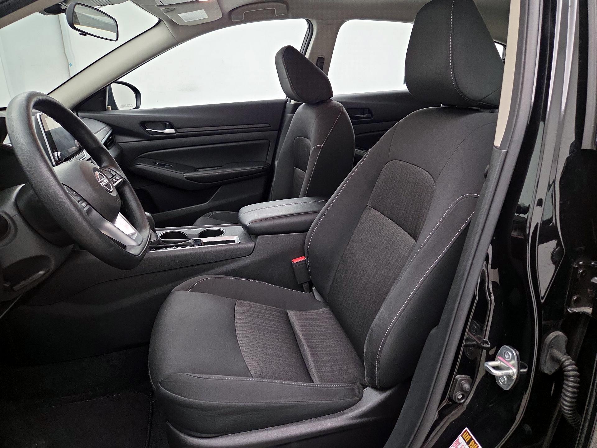 Thumbnail: 2025 Nissan Altima - 11