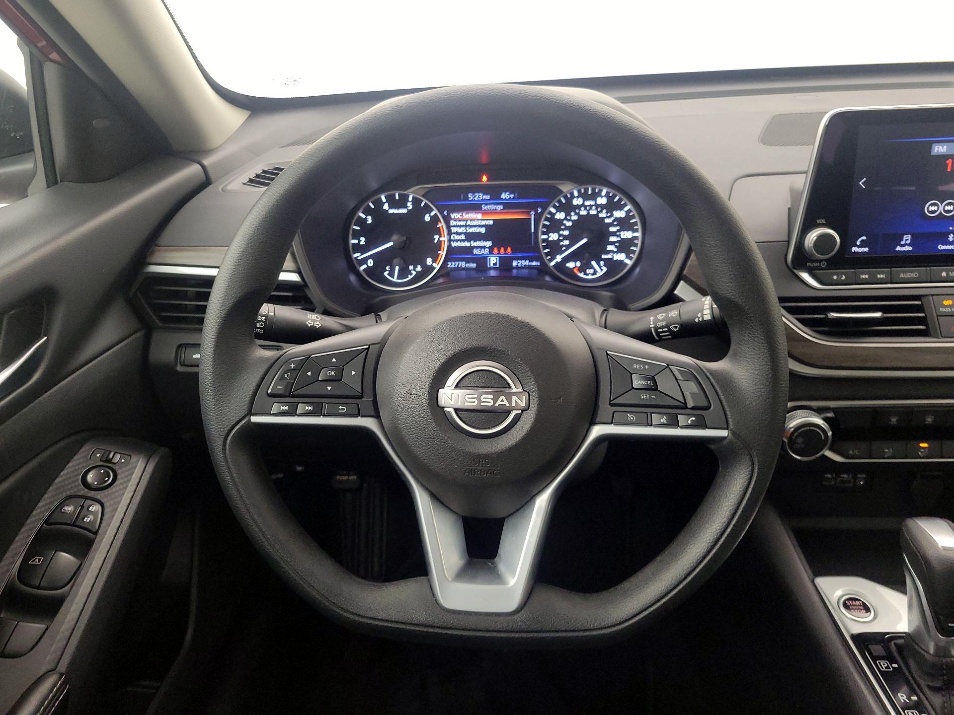 Thumbnail: 2025 Nissan Altima - 10