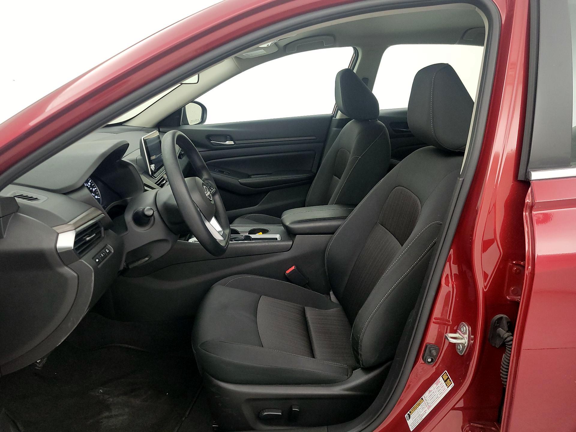 Thumbnail: 2025 Nissan Altima - 11