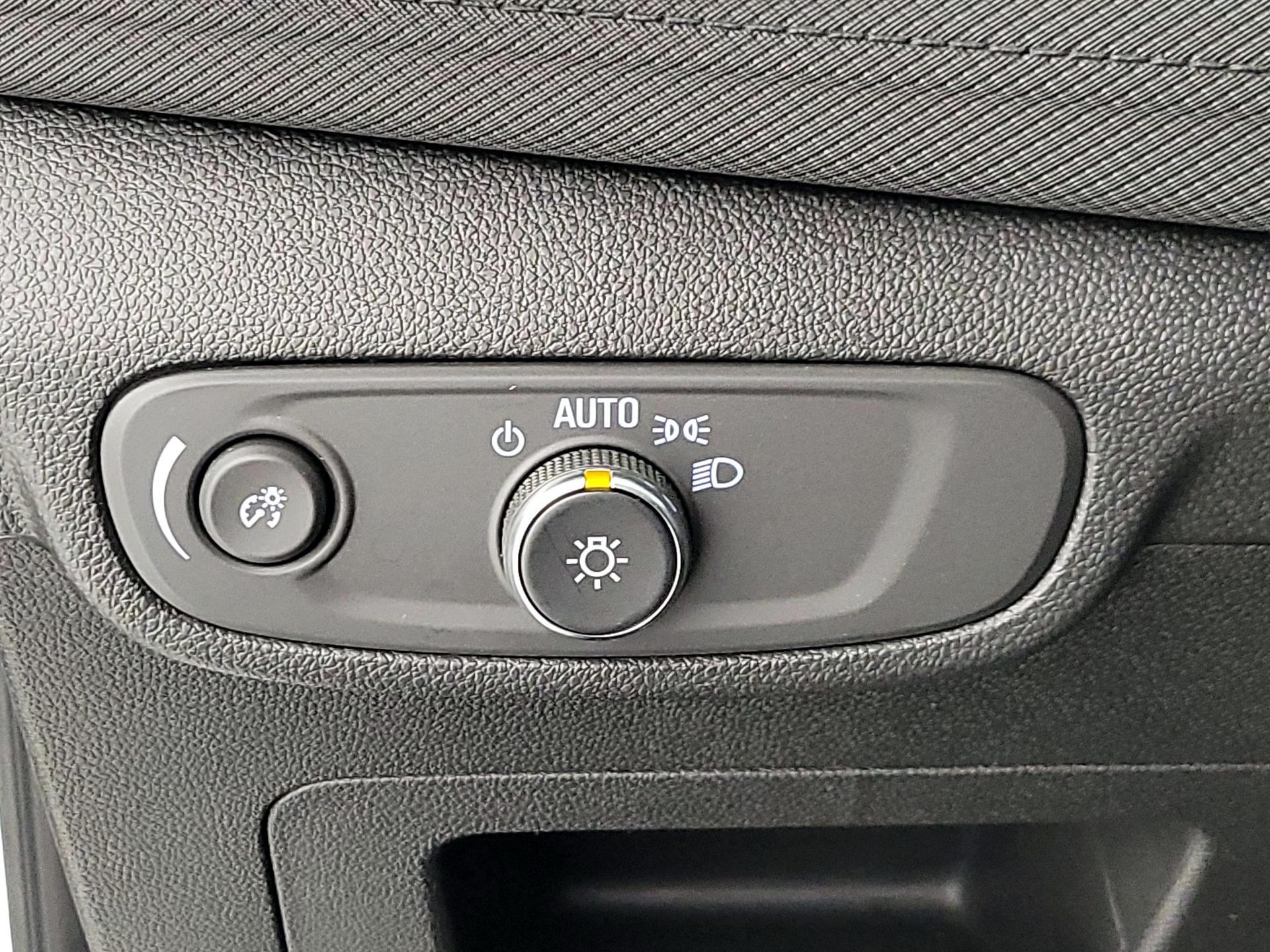 Thumbnail: 2025 Chevrolet TrailBlazer - 13