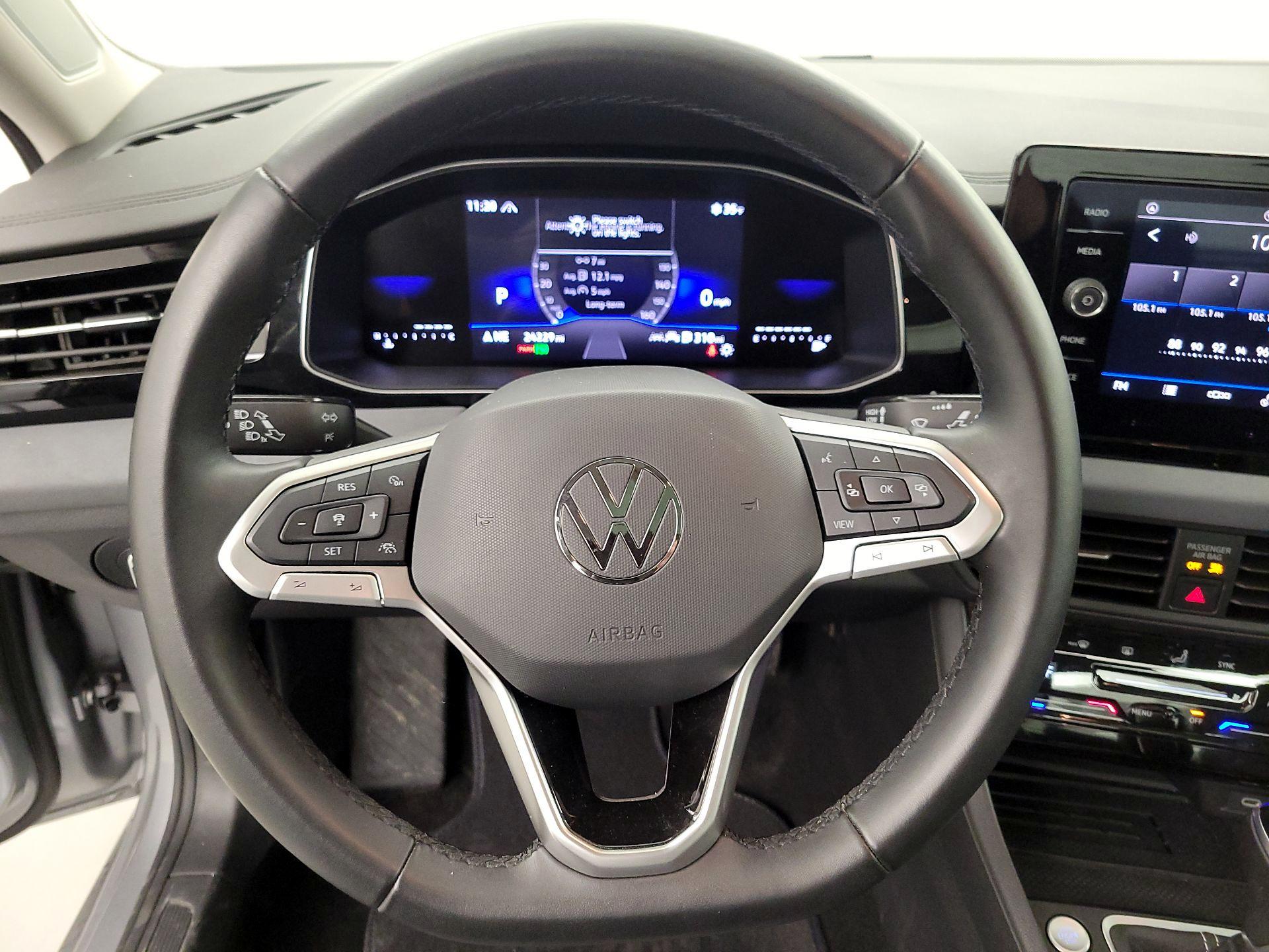 Thumbnail: 2025 Volkswagen Jetta - 10