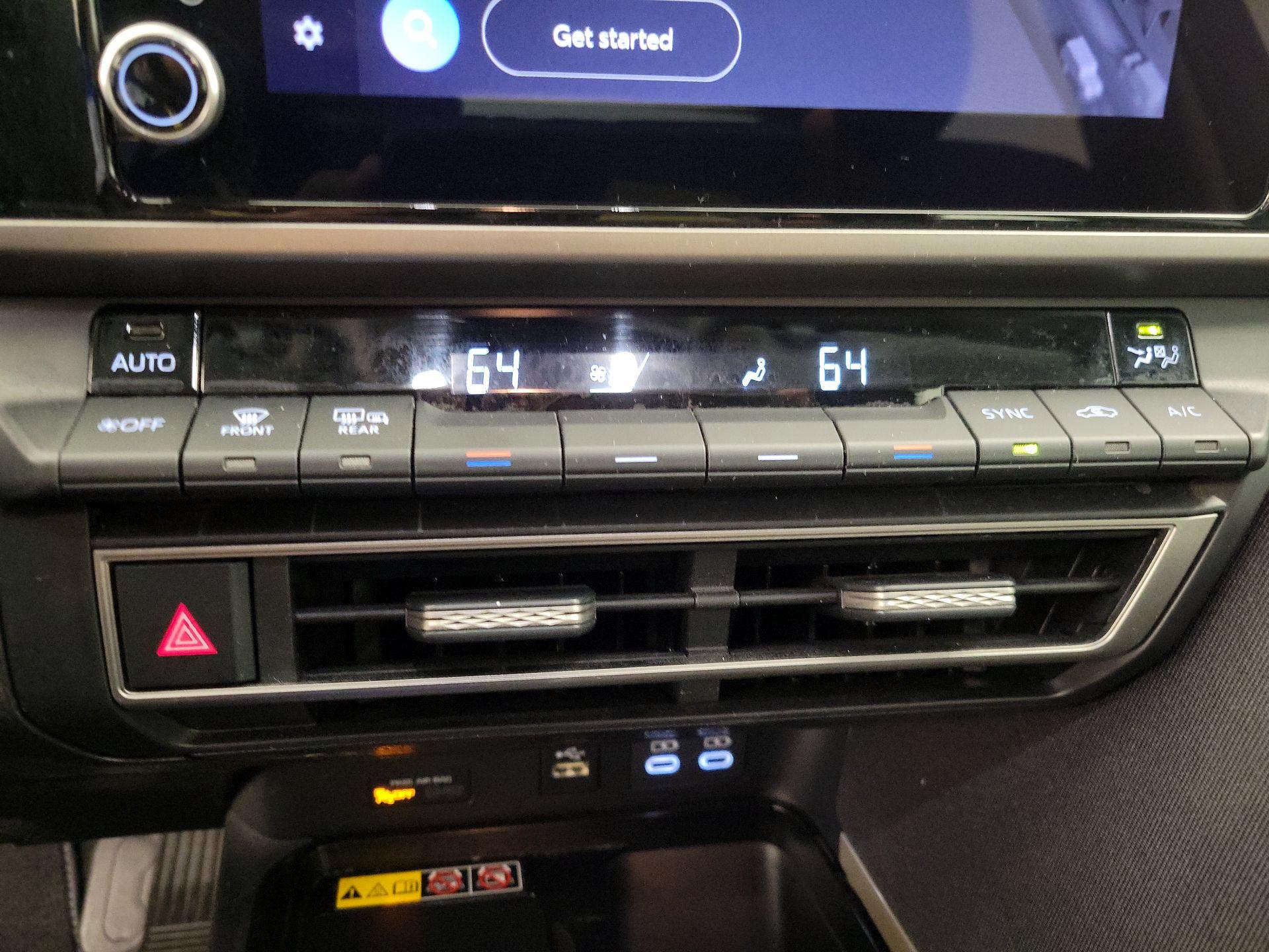 Thumbnail: 2025 Toyota Camry - 16