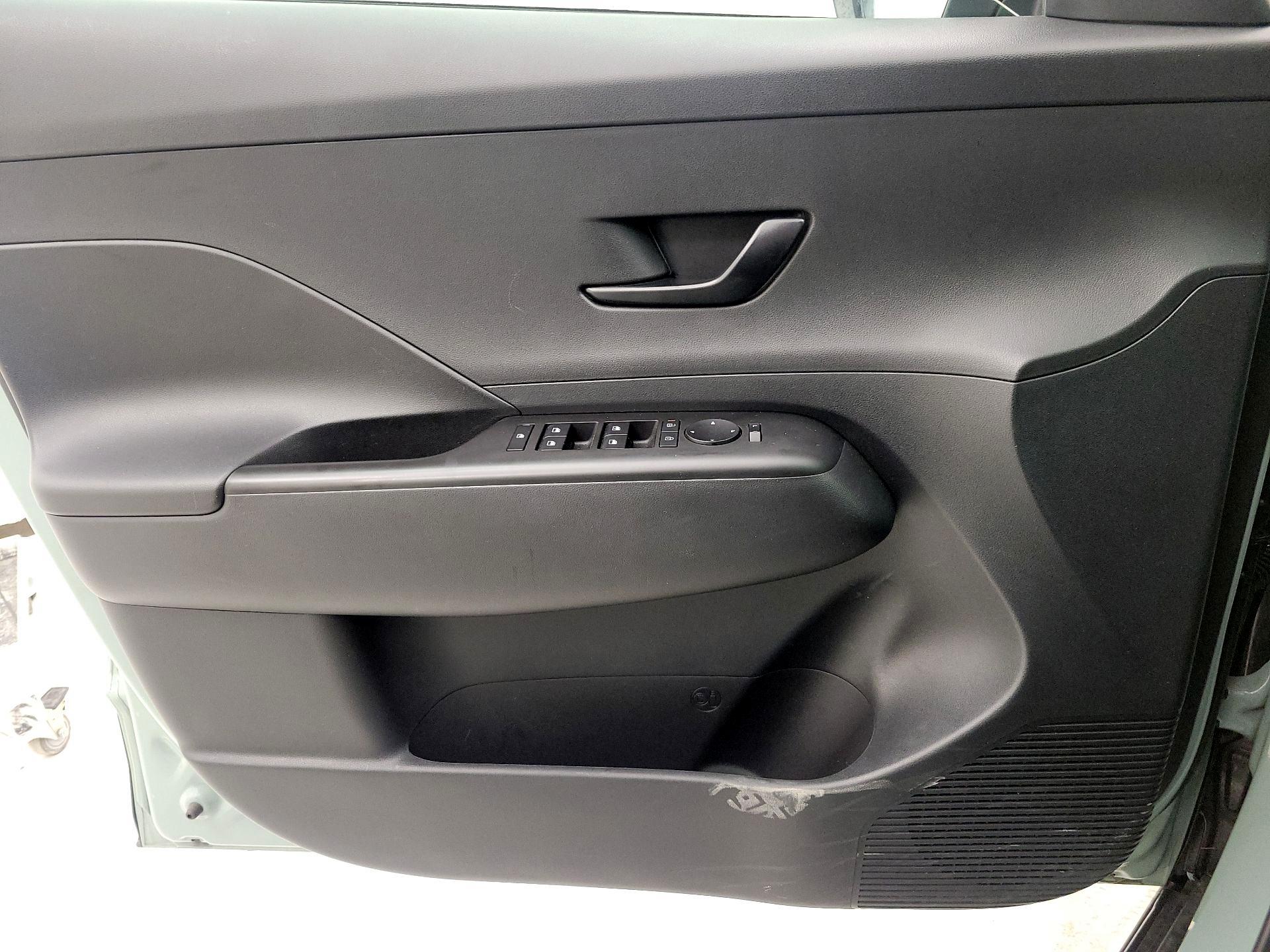 Thumbnail: 2025 Hyundai Kona - 12