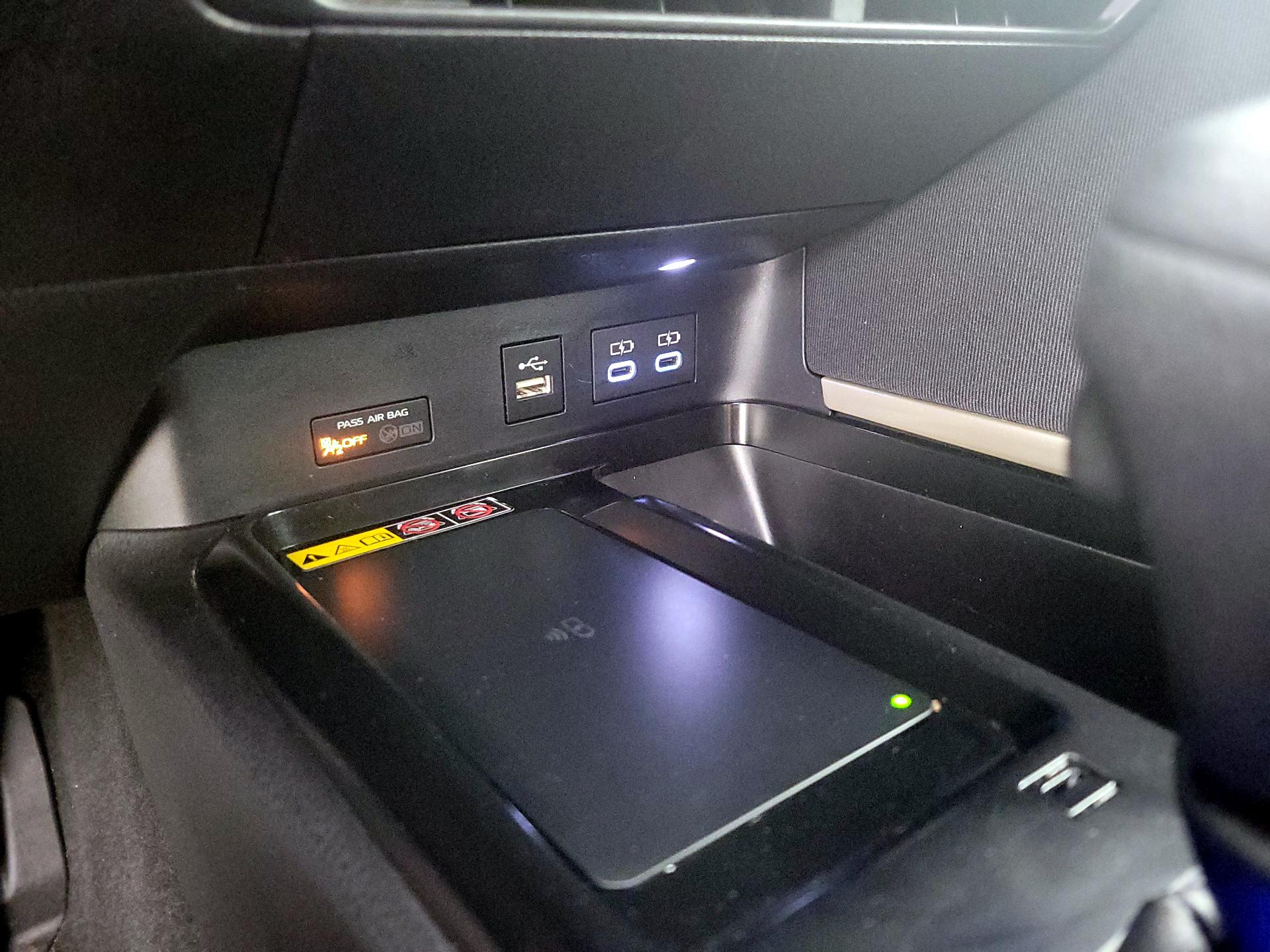 Thumbnail: 2025 Toyota Camry - 18