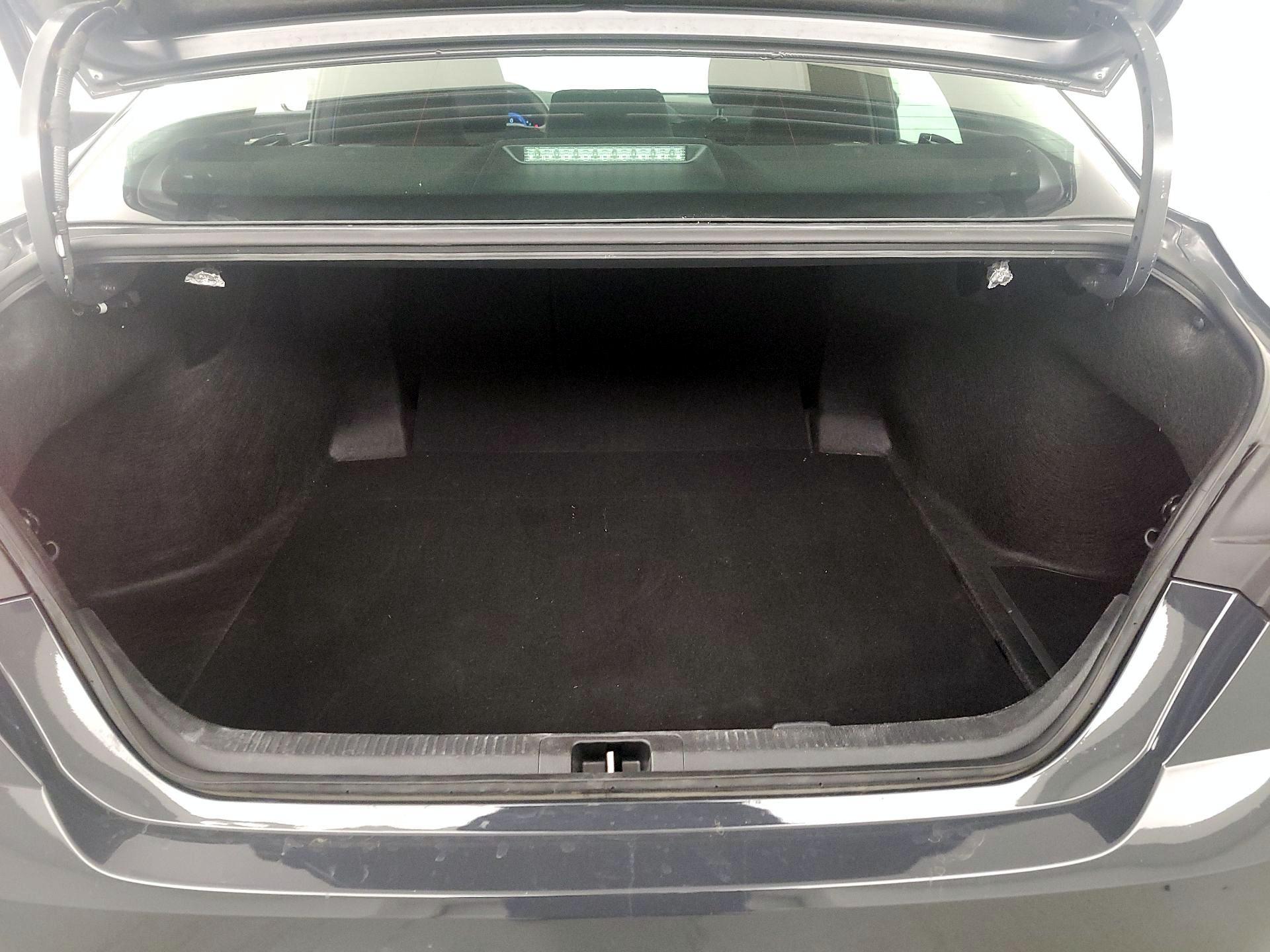 Thumbnail: 2025 Toyota Camry - 20