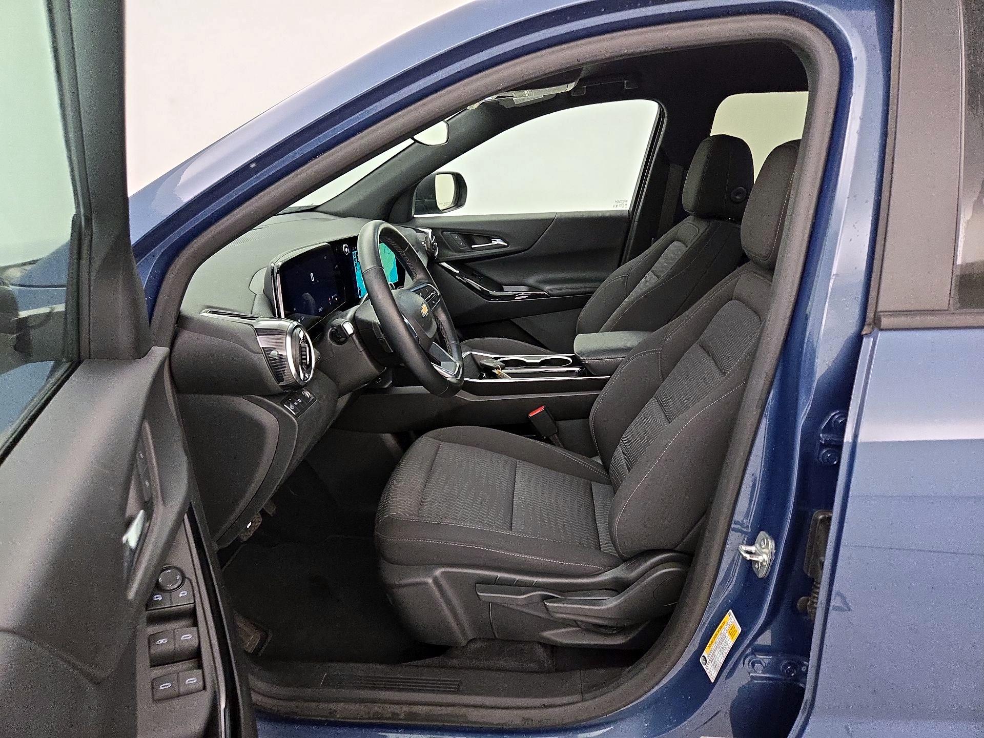 Thumbnail: 2025 Chevrolet Equinox - 11