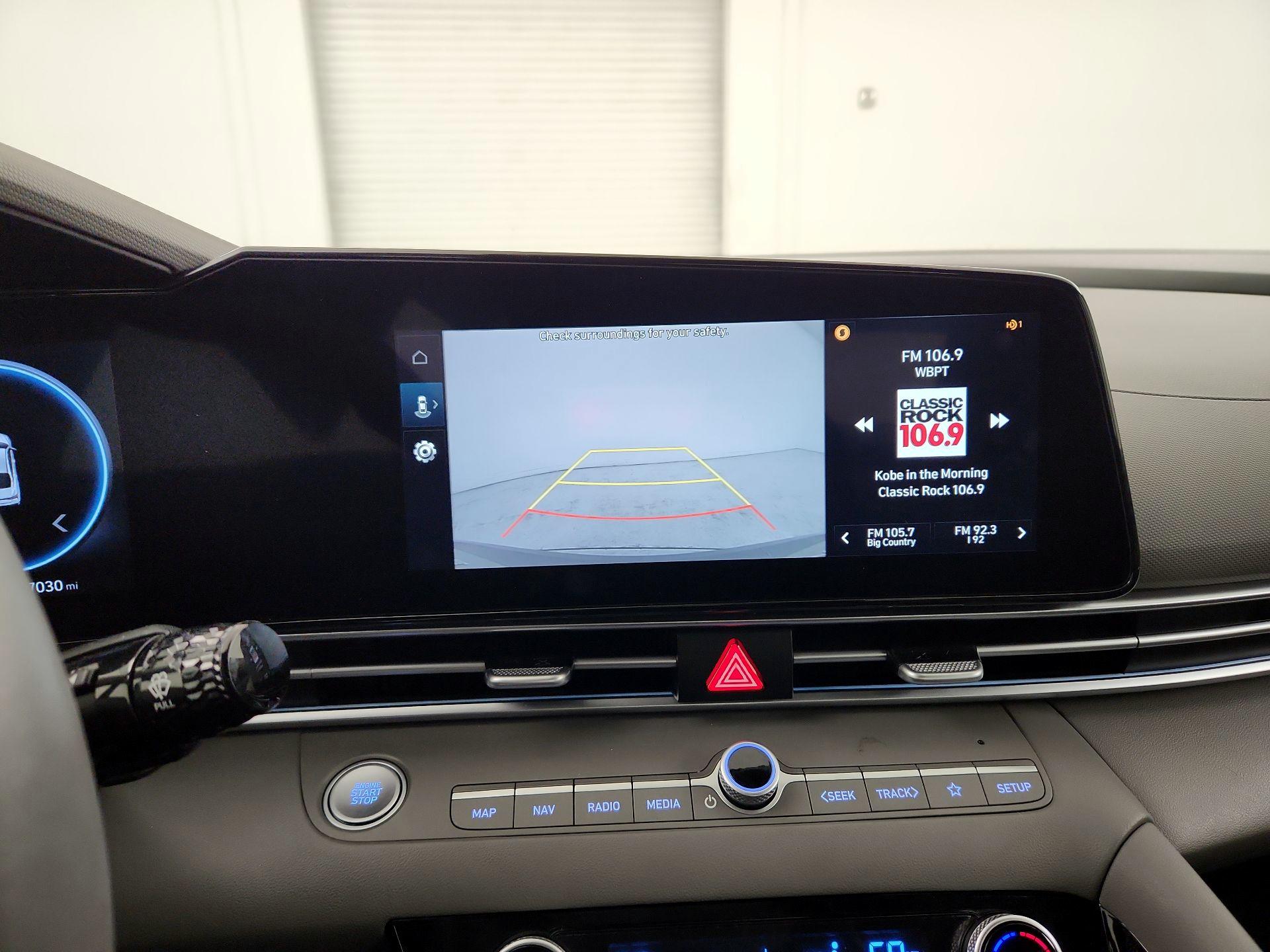 Thumbnail: 2025 Hyundai Elantra - 13