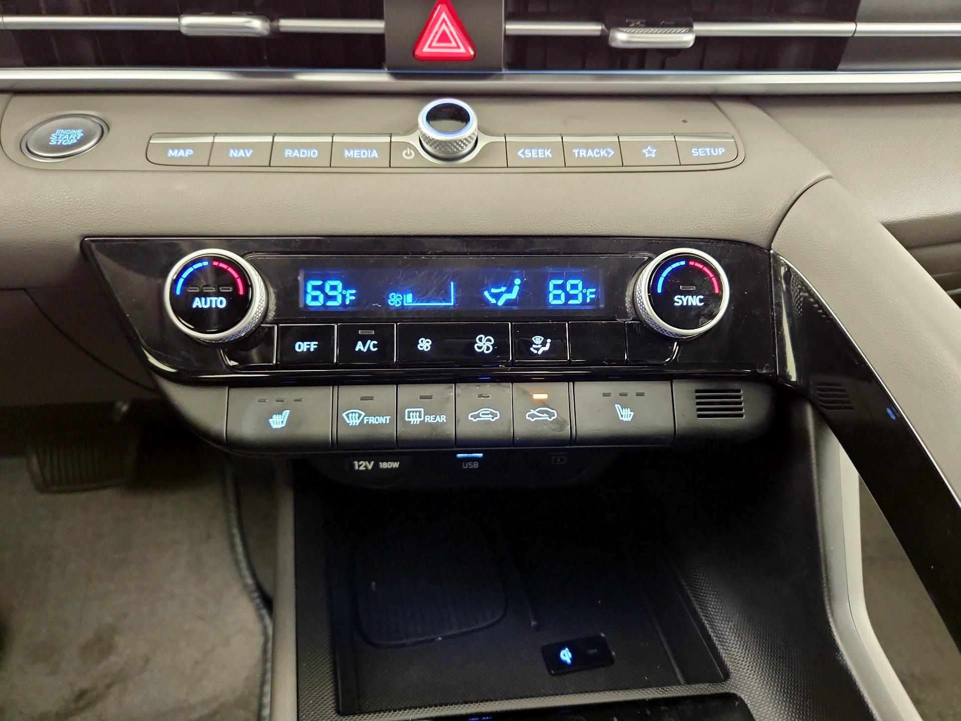 Thumbnail: 2025 Hyundai Elantra - 15