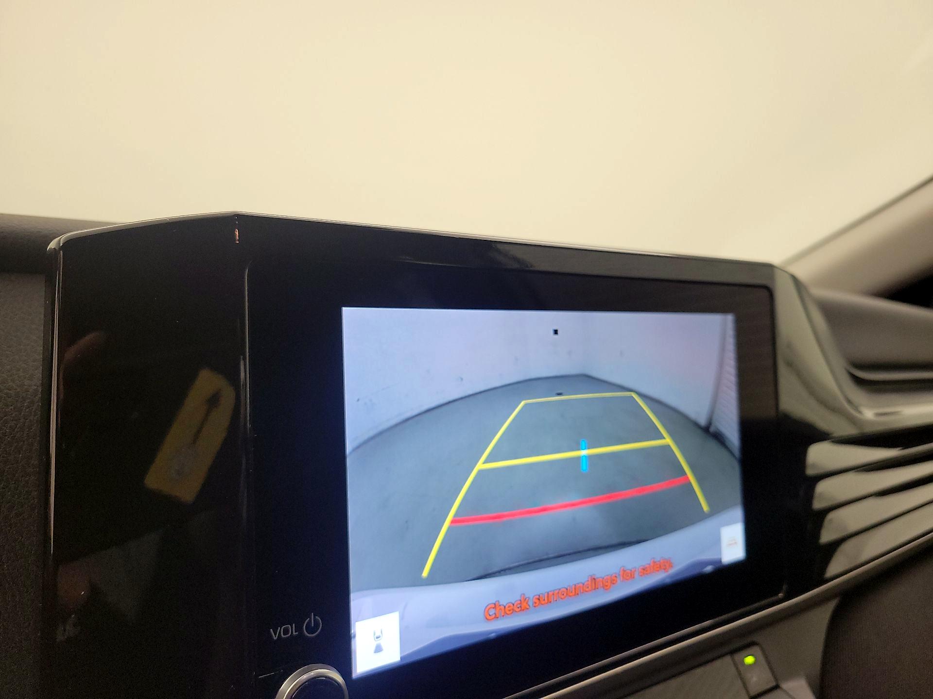 Thumbnail: 2025 Toyota Camry - 14