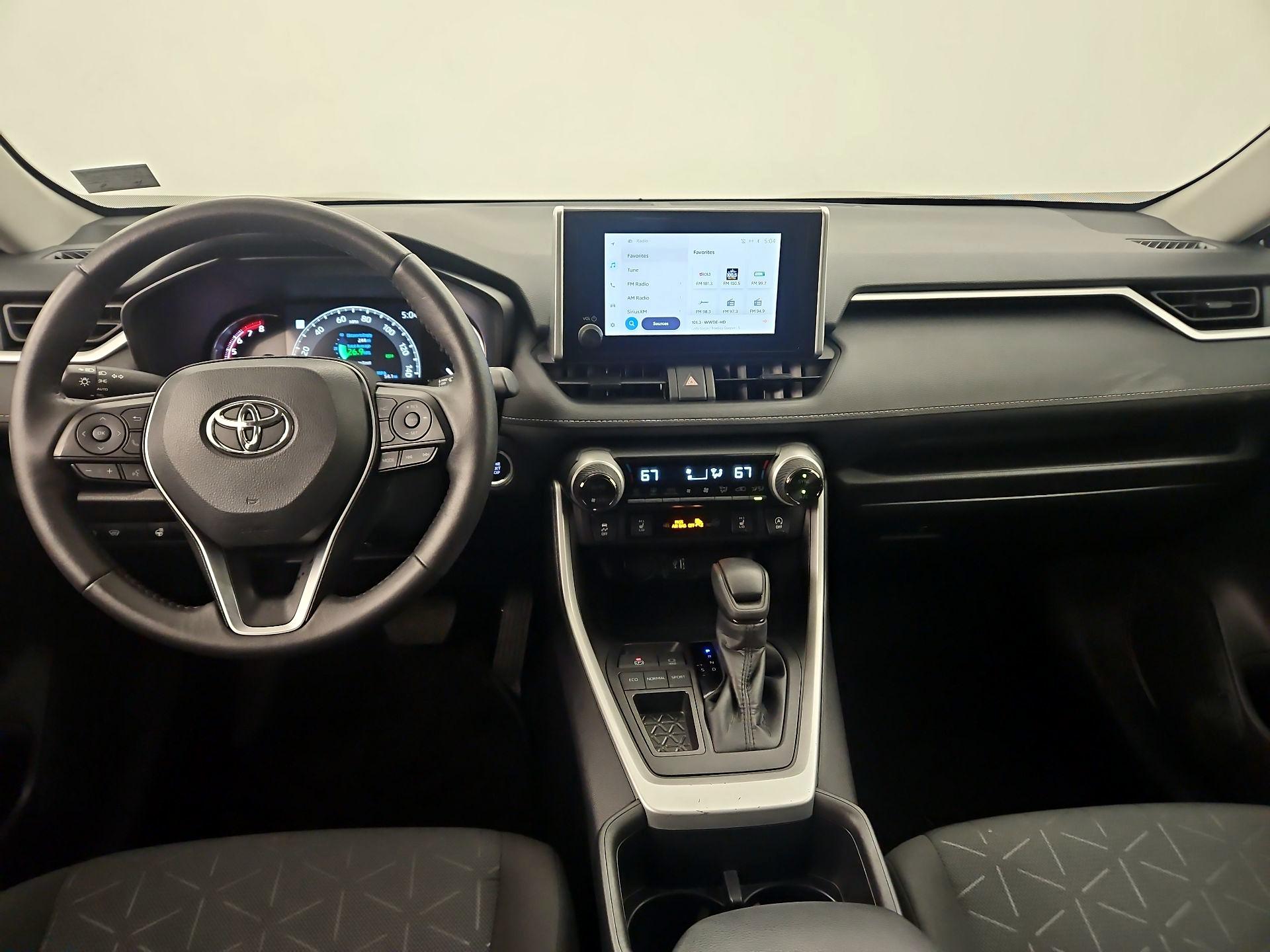 Thumbnail: 2025 Toyota RAV4 - 9