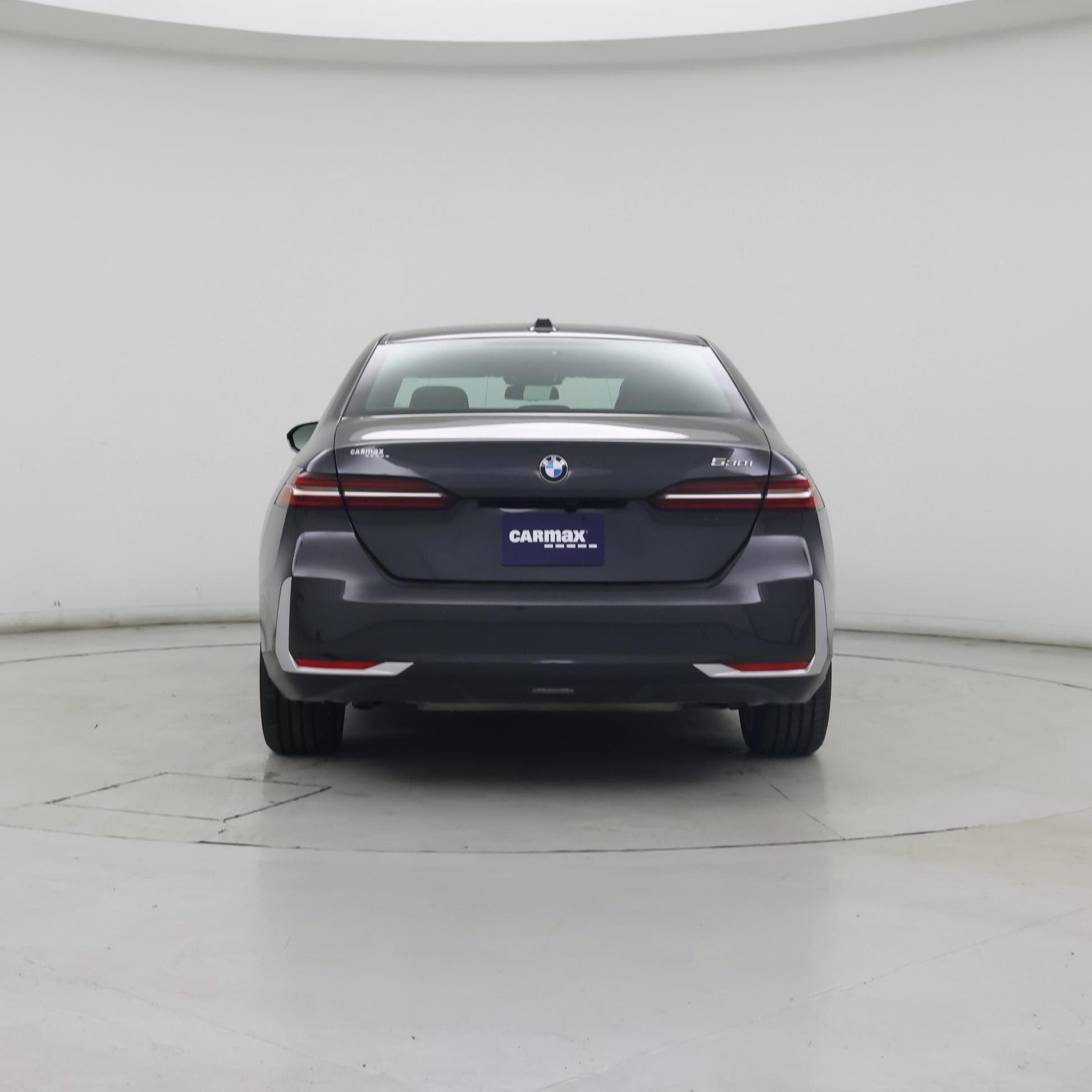 Thumbnail: 2025 BMW 5 Series - 6