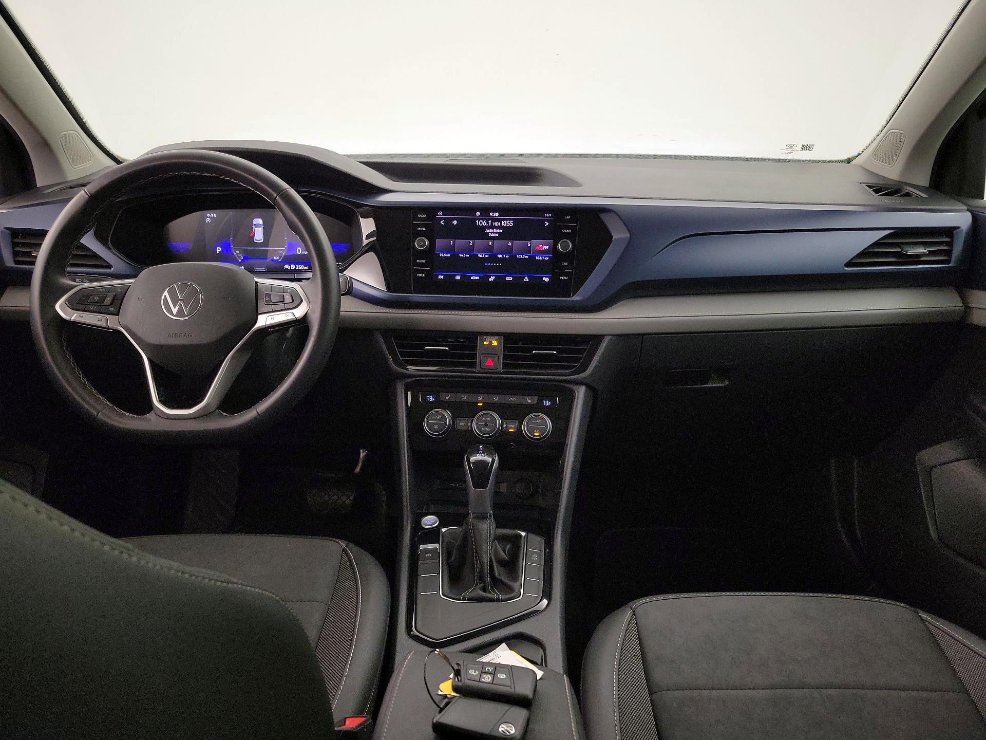 Thumbnail: 2024 Volkswagen Taos - 9