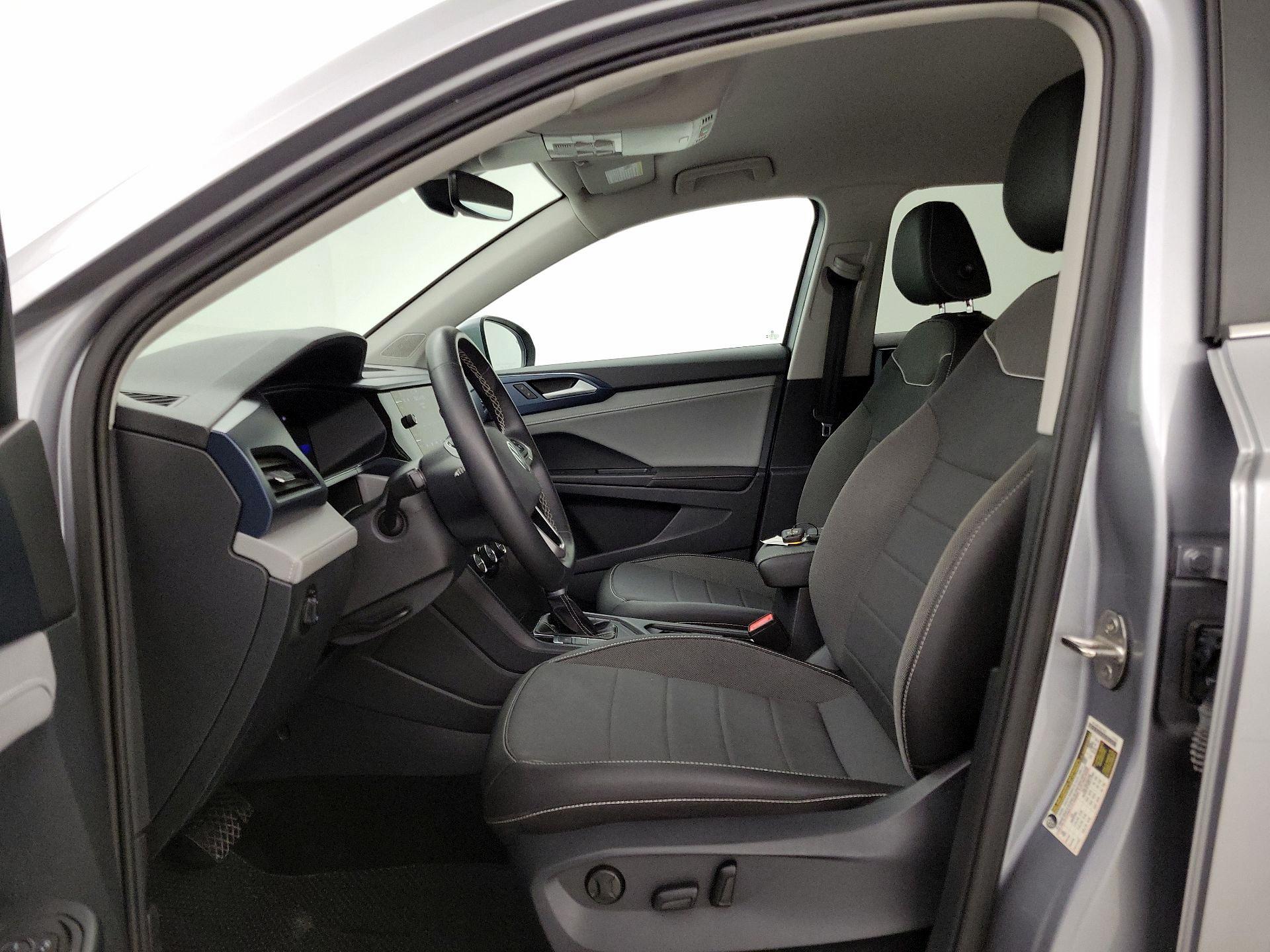 Thumbnail: 2024 Volkswagen Taos - 11